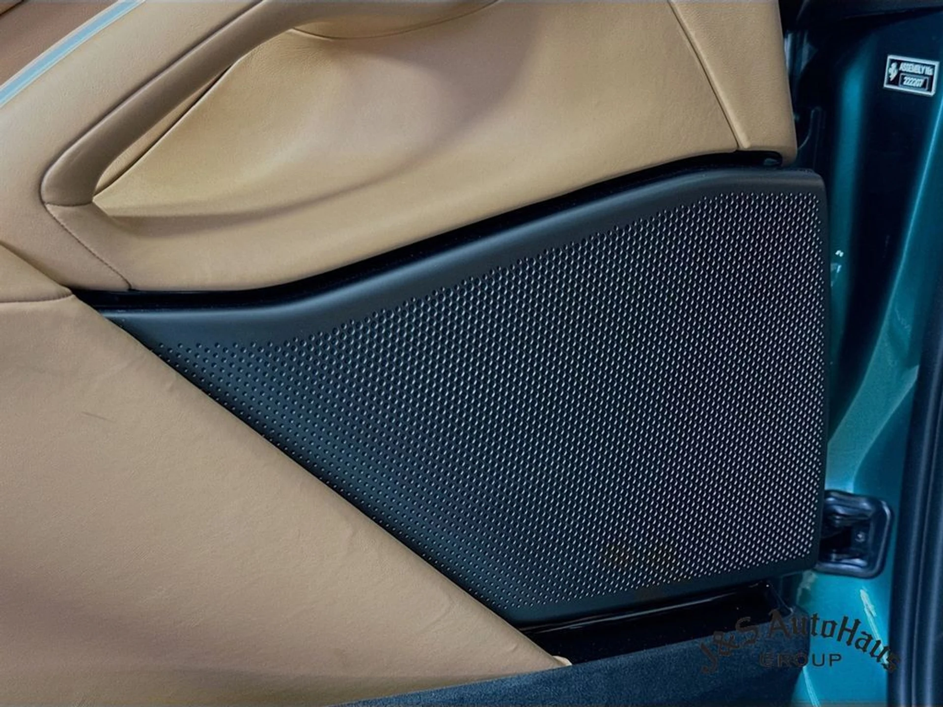 mph021_2847785301_u33vxpzpvig7d9m062n740bt2by7_282e6efd39