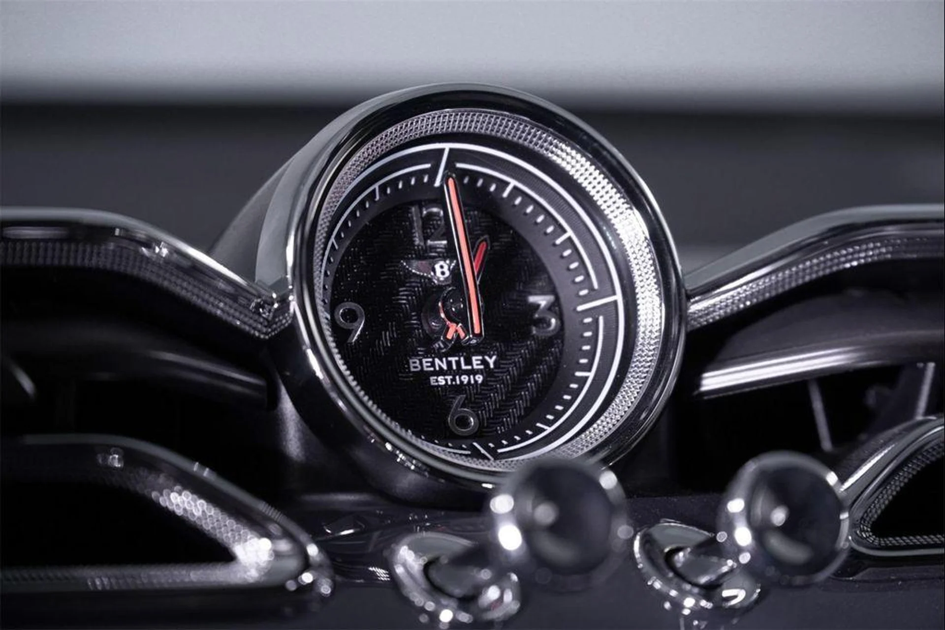 mph021_284824351_nk_I6_Amxj_Na_Zmz_Xq_E_w_Ug96_F_V0_Q_a9fa031815