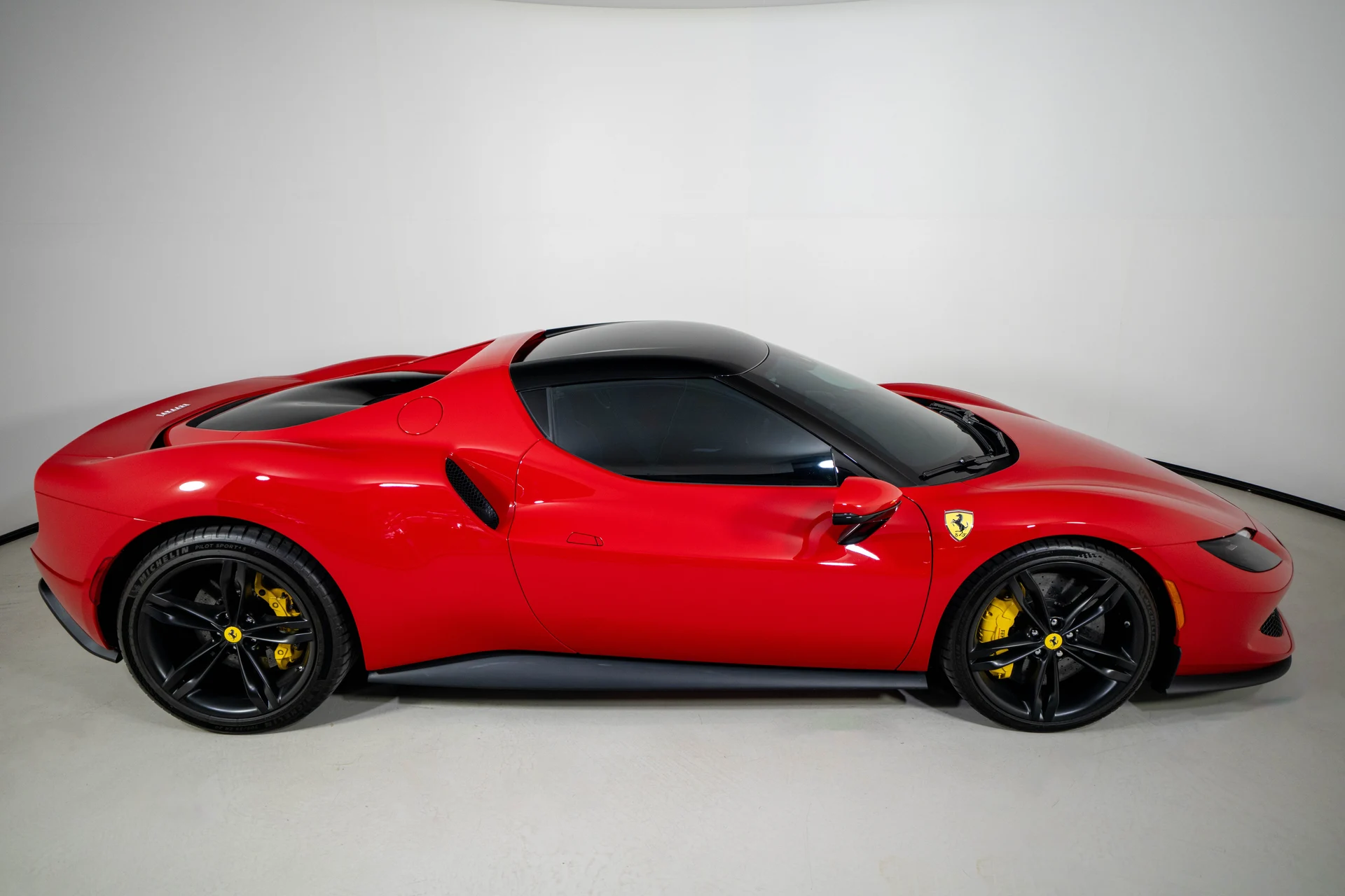 mph021_2851023444_589cc30a7f243bf09695478a4a1de128_32b146c5f4