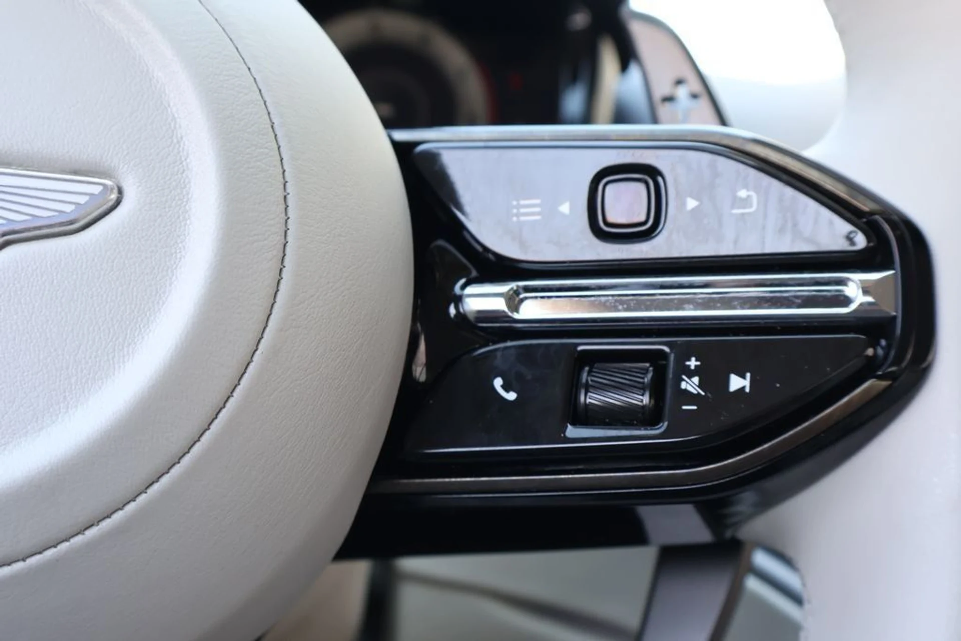 mph021_2860439577_22_cae11395e2