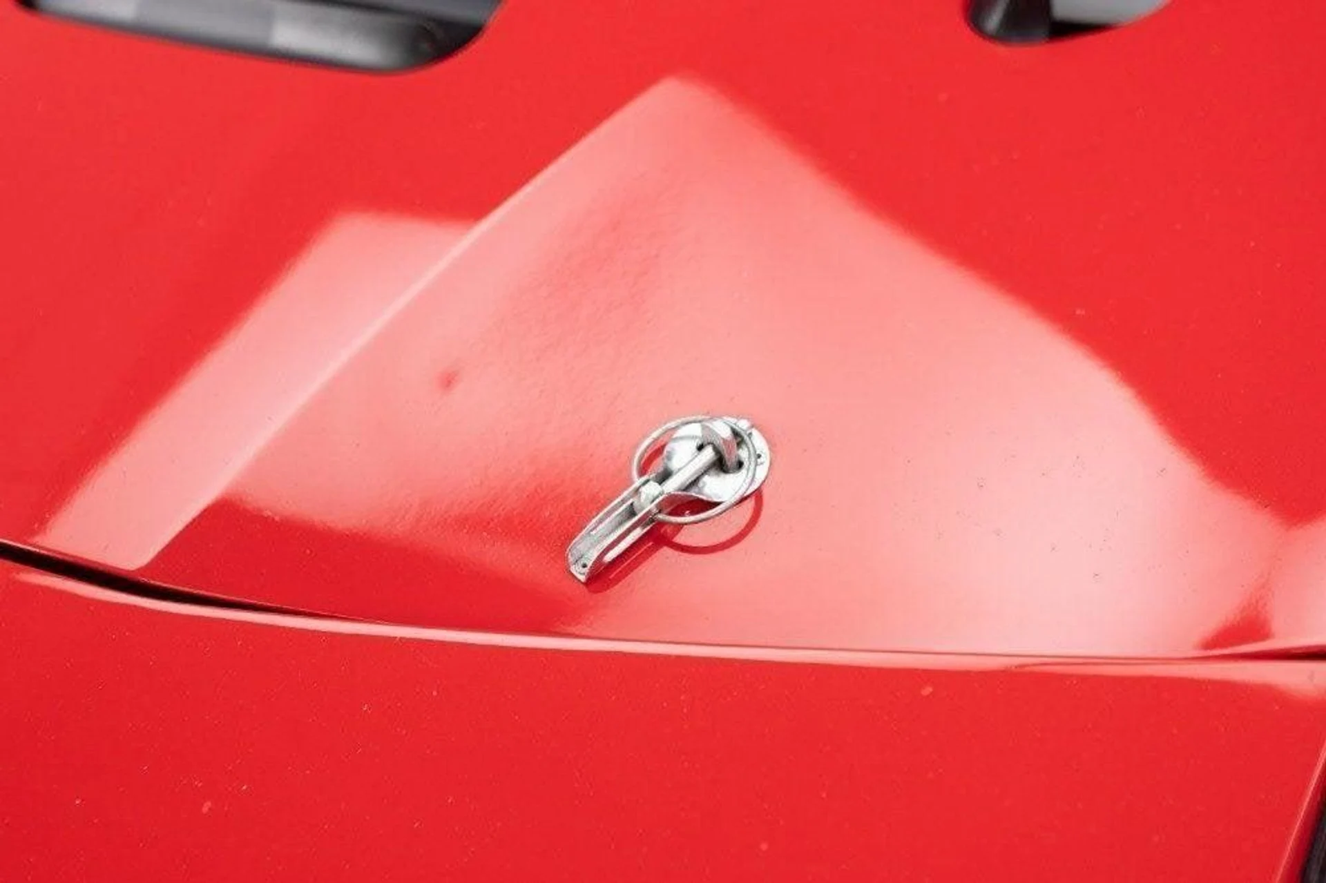 mph021_2861620699_Used_2022_Ferrari_488_Challenge_EVO_1777367752_7707222ea2