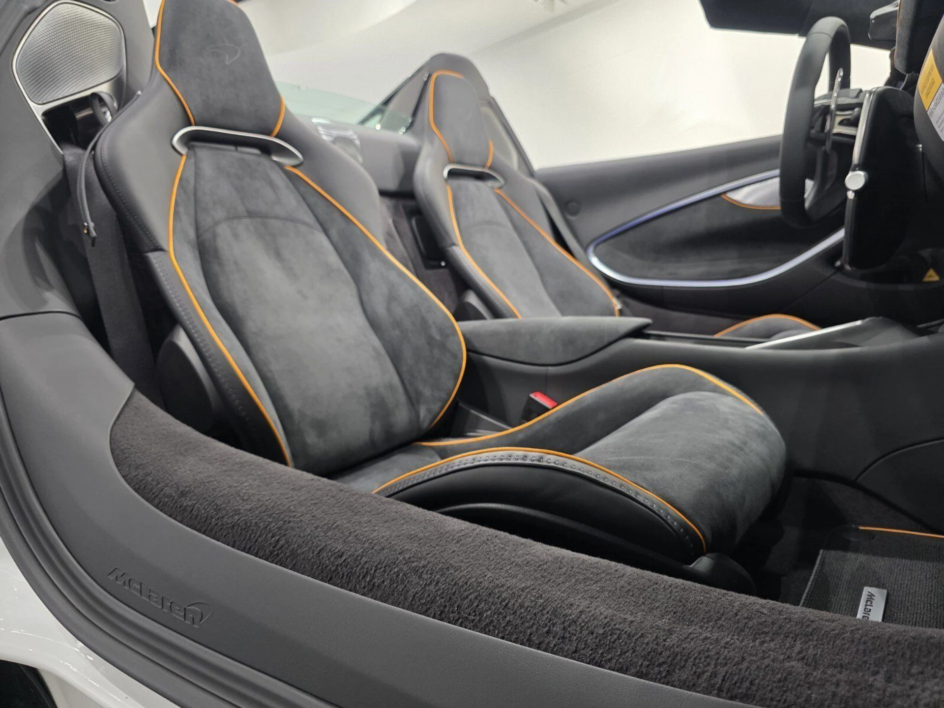 mph021_2862164820_a1cc333e05a7a3ed238face904aa1ce3_eff528c3d0