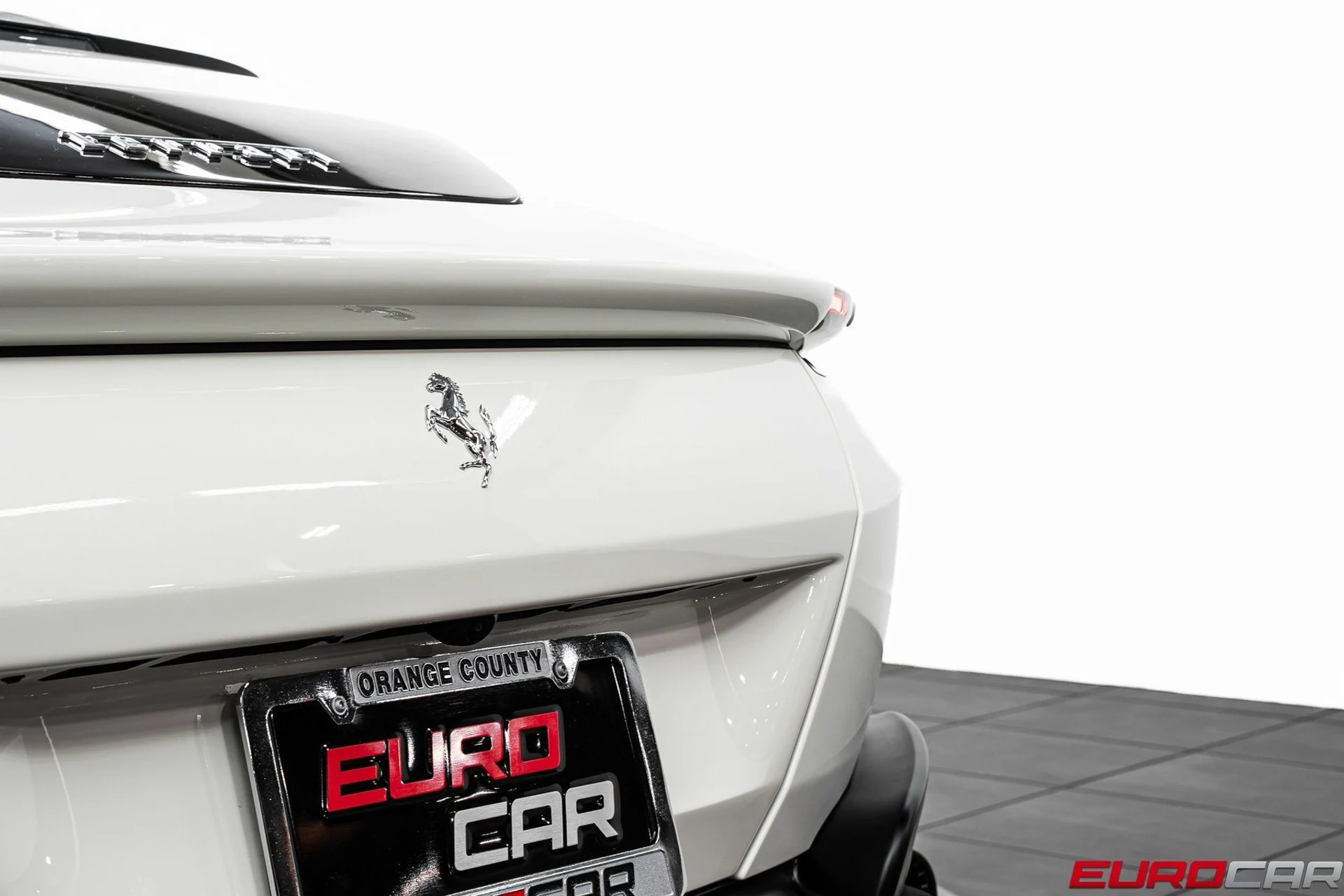 mph021_2868523567_image_22_8386b9dc25