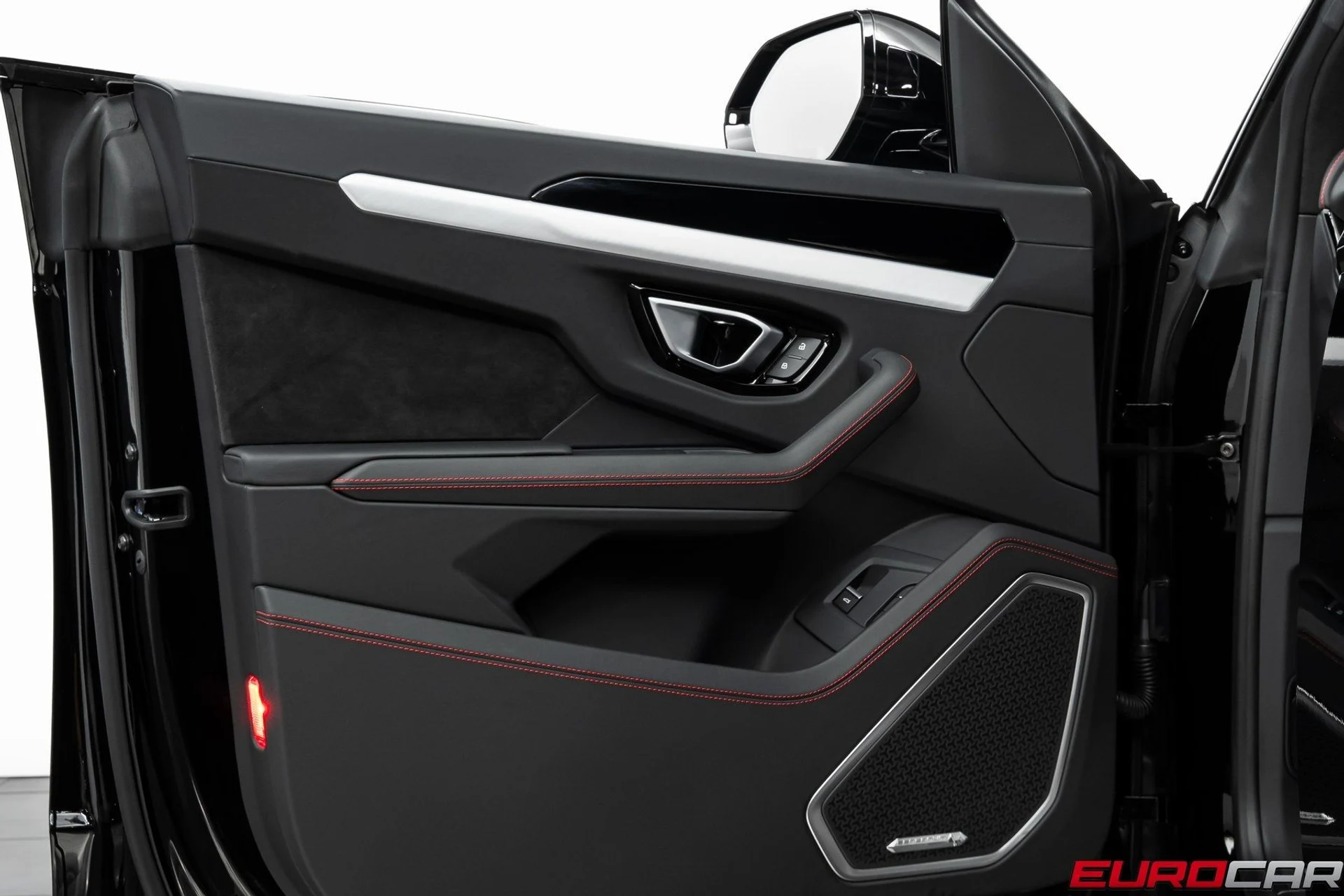 mph021_287057174_image_22_2a69e6e037