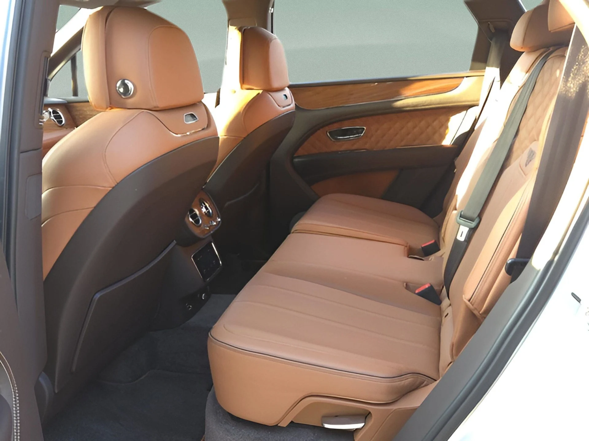 mph021_28762456_1484513fd455415741a4e4b873364c7fx_7f34b2001b