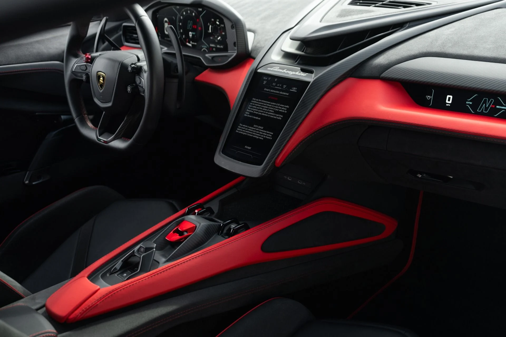 mph021_2876573625_Used_2024_Lamborghini_Revuelto_1766428985_c0bd5a7e53