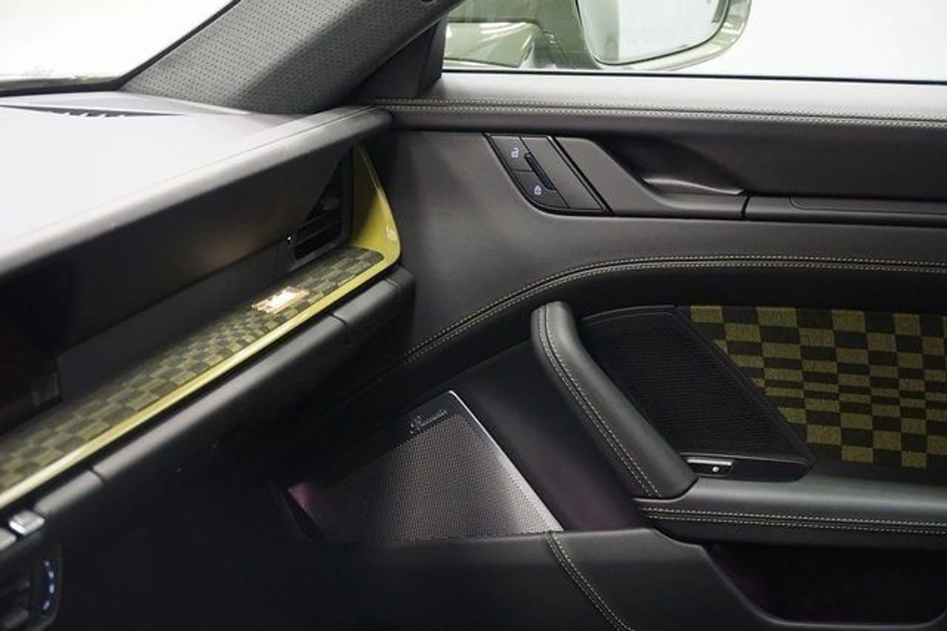 mph021_2886342416_d1d8b1a79b7f007e7f47daa161911213_d45f58561d