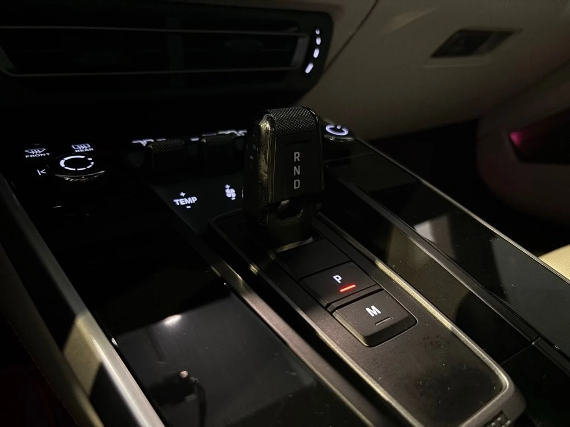 mph021_2886864308_8e11c4d3644de64ebca6e4f77b477fafx_e1ad1d3921