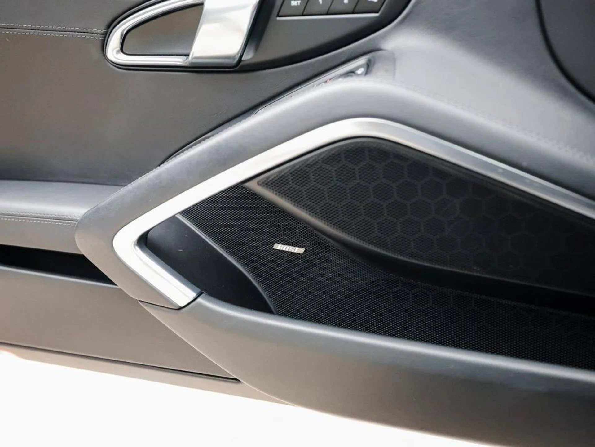 mph021_2890976876_r_L_Uk5_Gg_Ww8_N_Zx_Z79_Qb_3_Bz2_HGWQ_f799947b3a