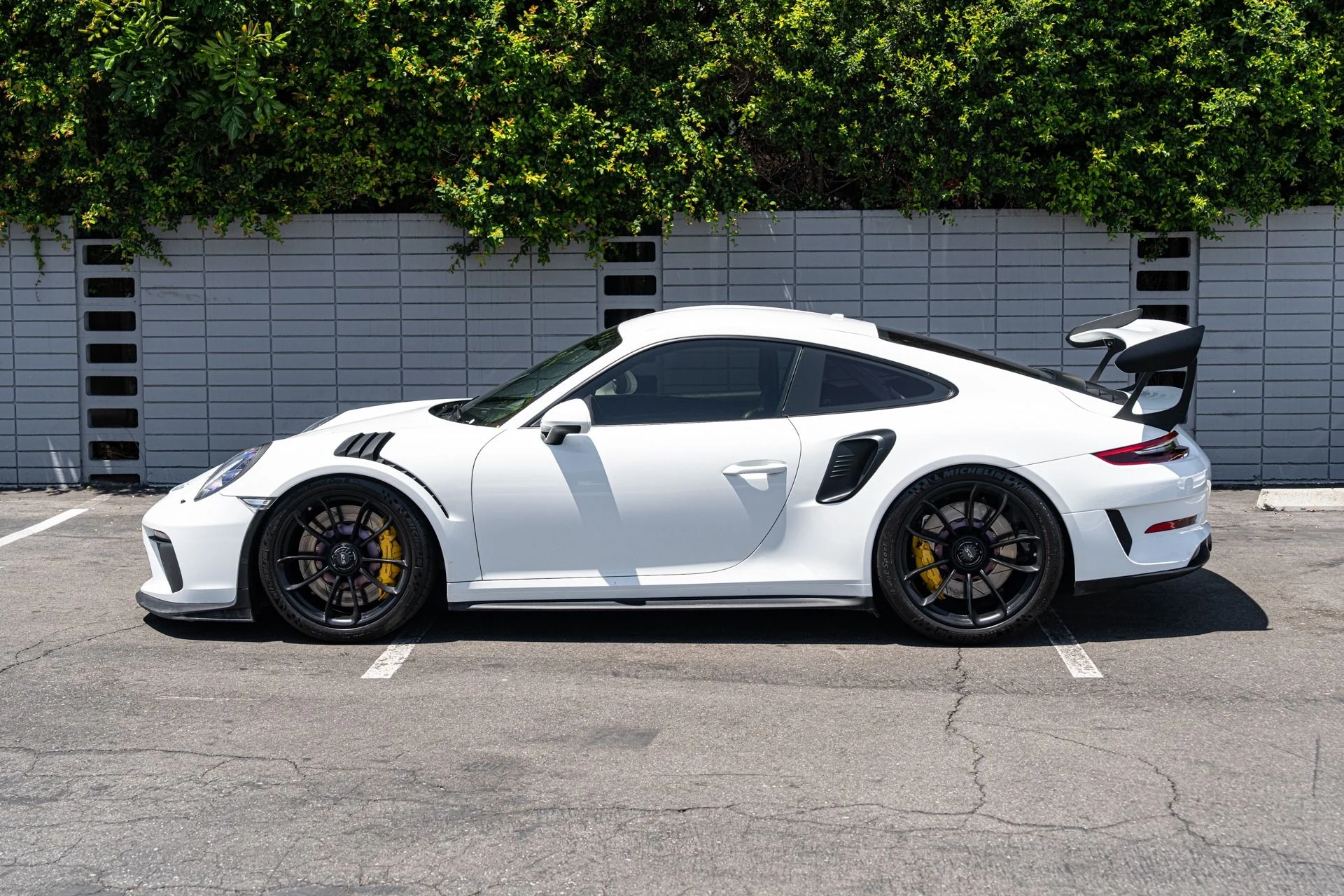 mph021_2893549550_Used_2019_Porsche_911_GT_3_RS_1754072607_a159de0936