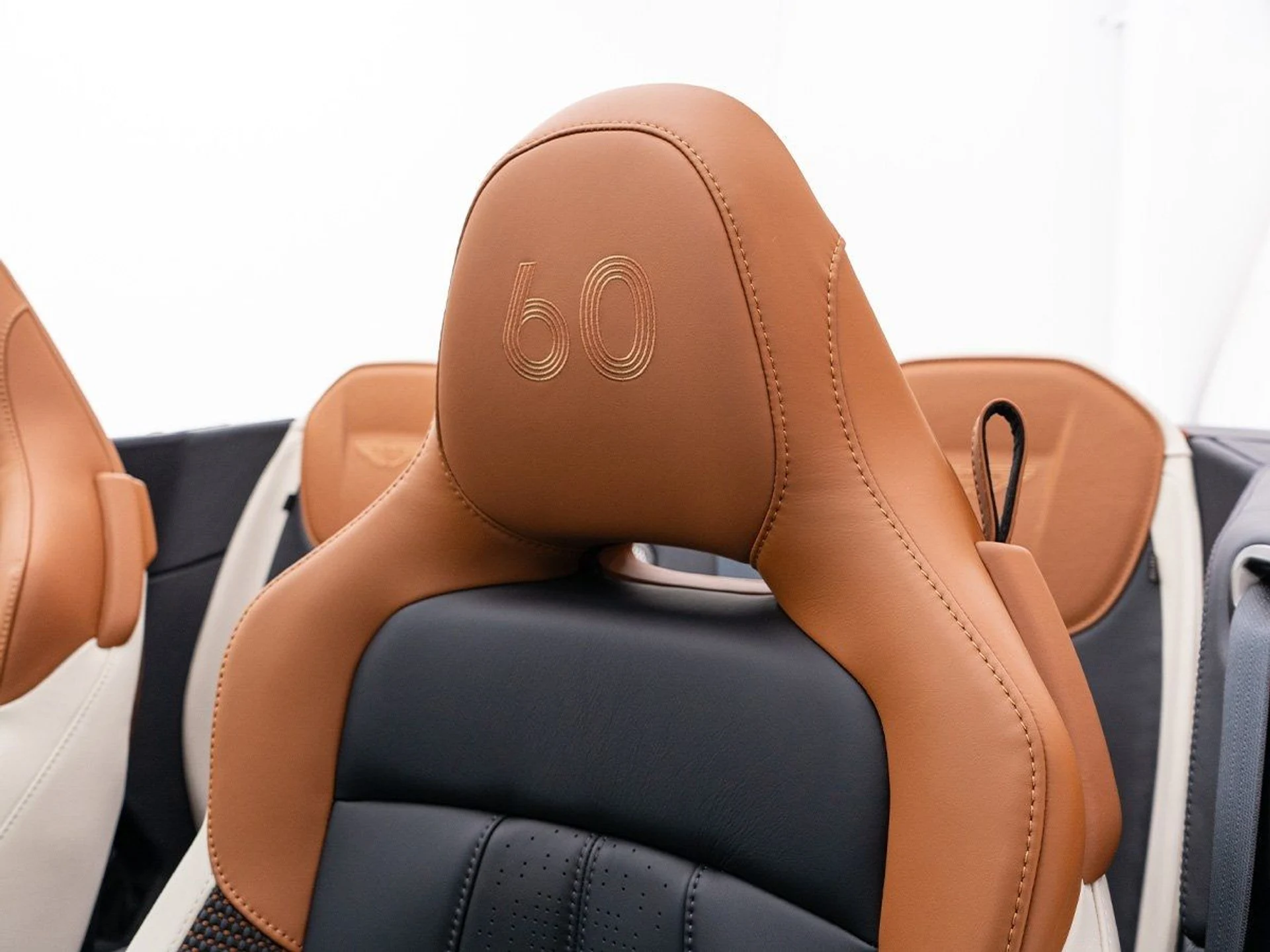 mph021_289610312_3f8c1559539bbbf9429d7d651795895b_14777ac913