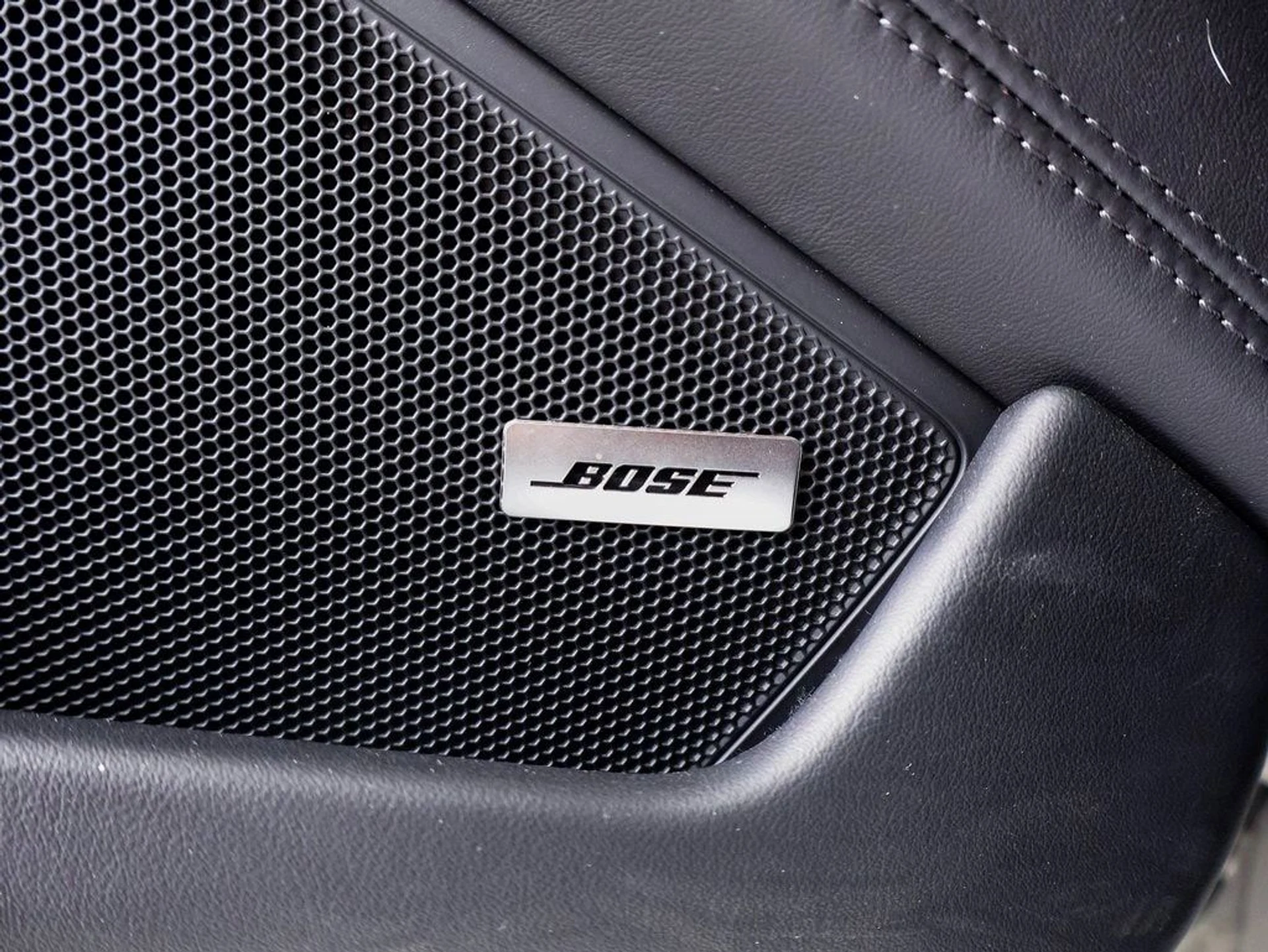 mph021_2896371670_32b9e20a05363d1b7b9186c1e4e0359bx_2650624c55