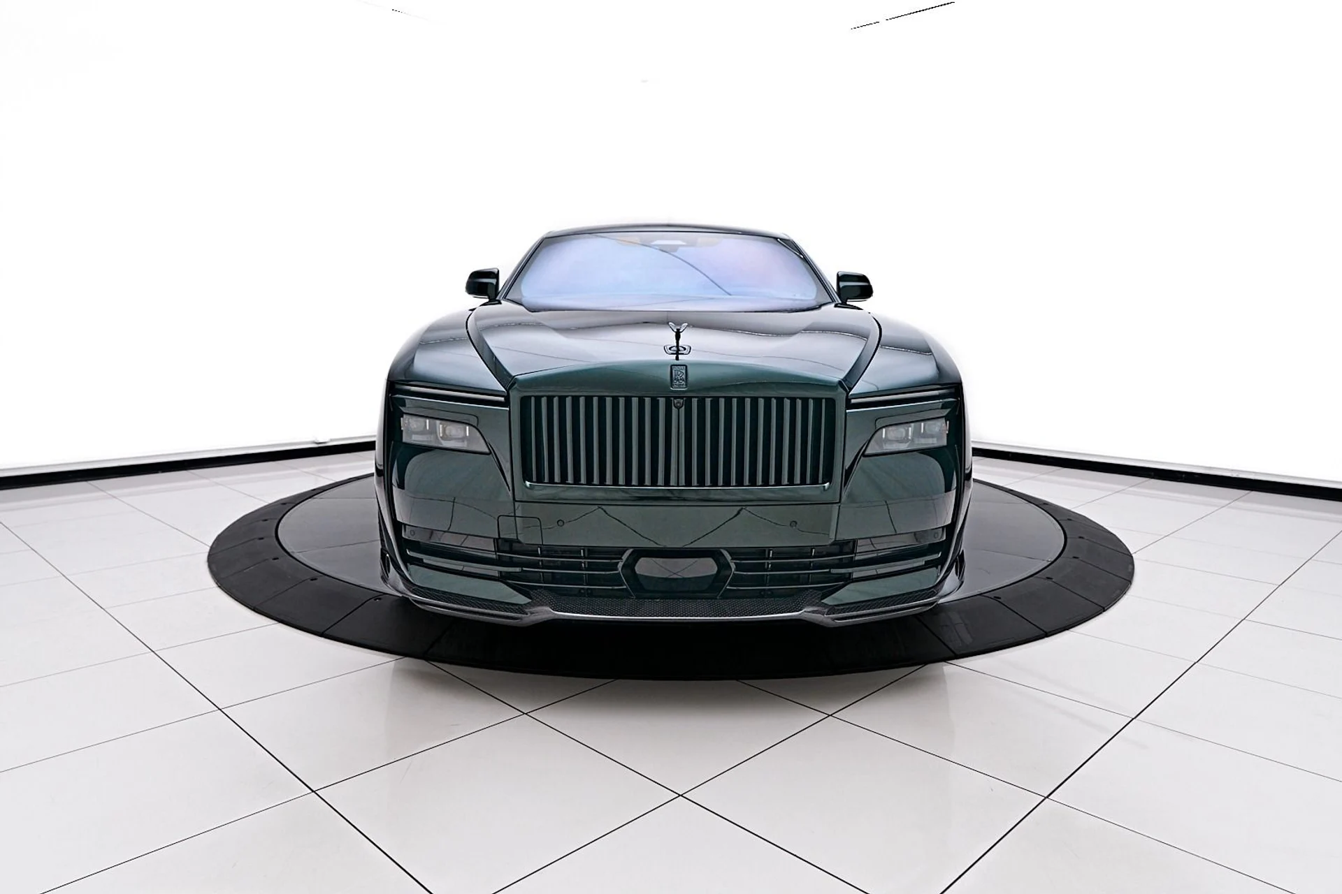 mph021_2896698497_Used_2024_Rolls_Royce_Spectre_1741399260_5e8fd83688