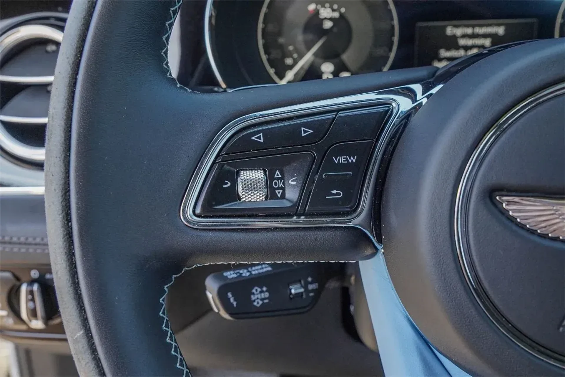 mph021_2900299202_299c76c5bfe94039a98e7c5e2f63186e_24662c3168