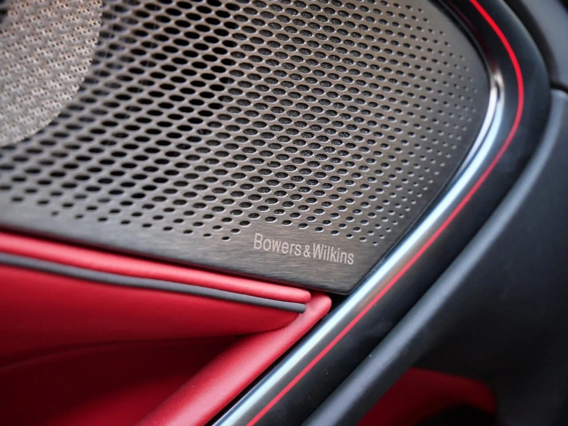 mph021_2900613735_dc0e9c6c9b1d51cfe2b354ad1d744512x_073e25b892