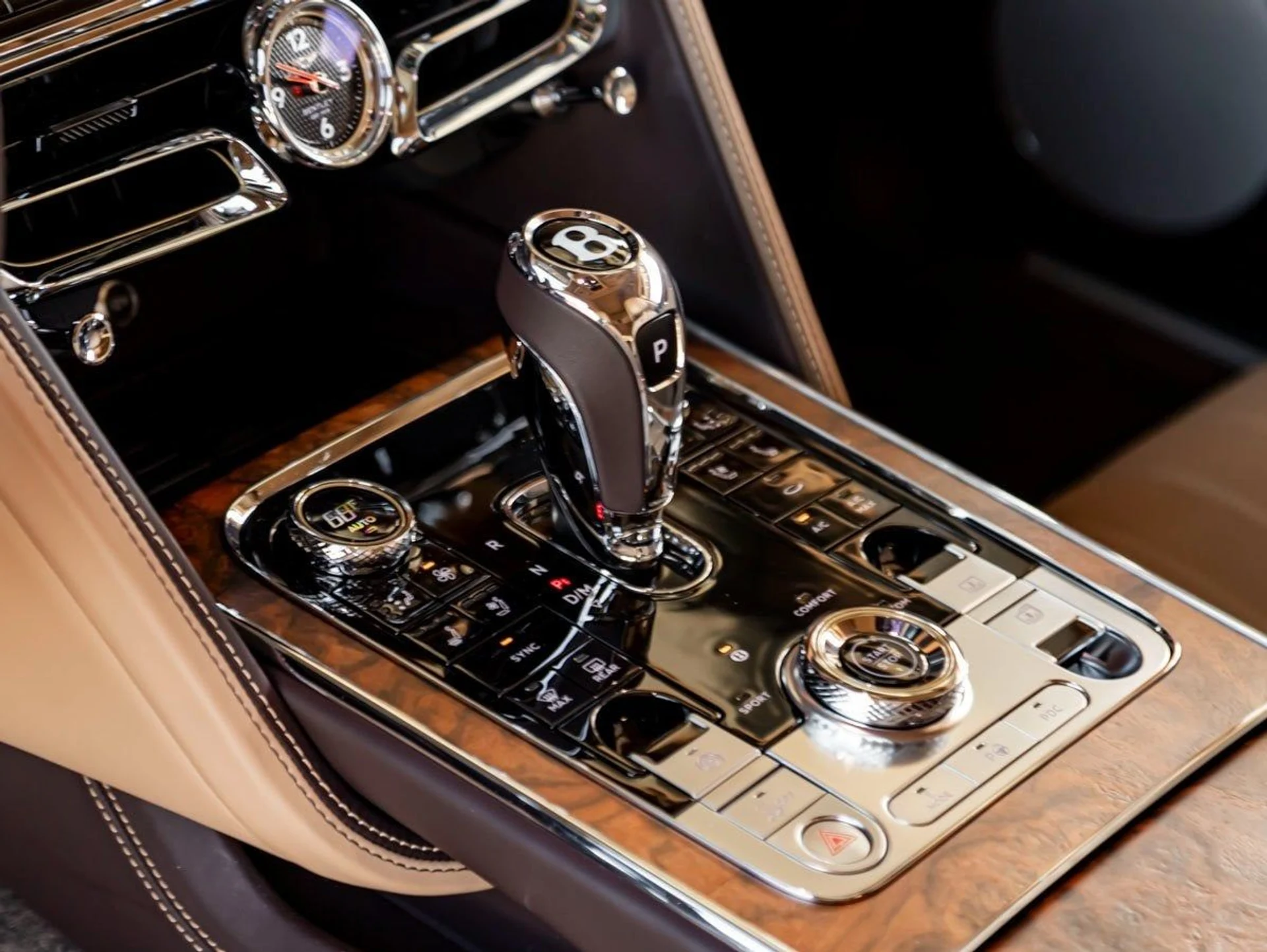 mph021_2904481381_22_5cbc569d05