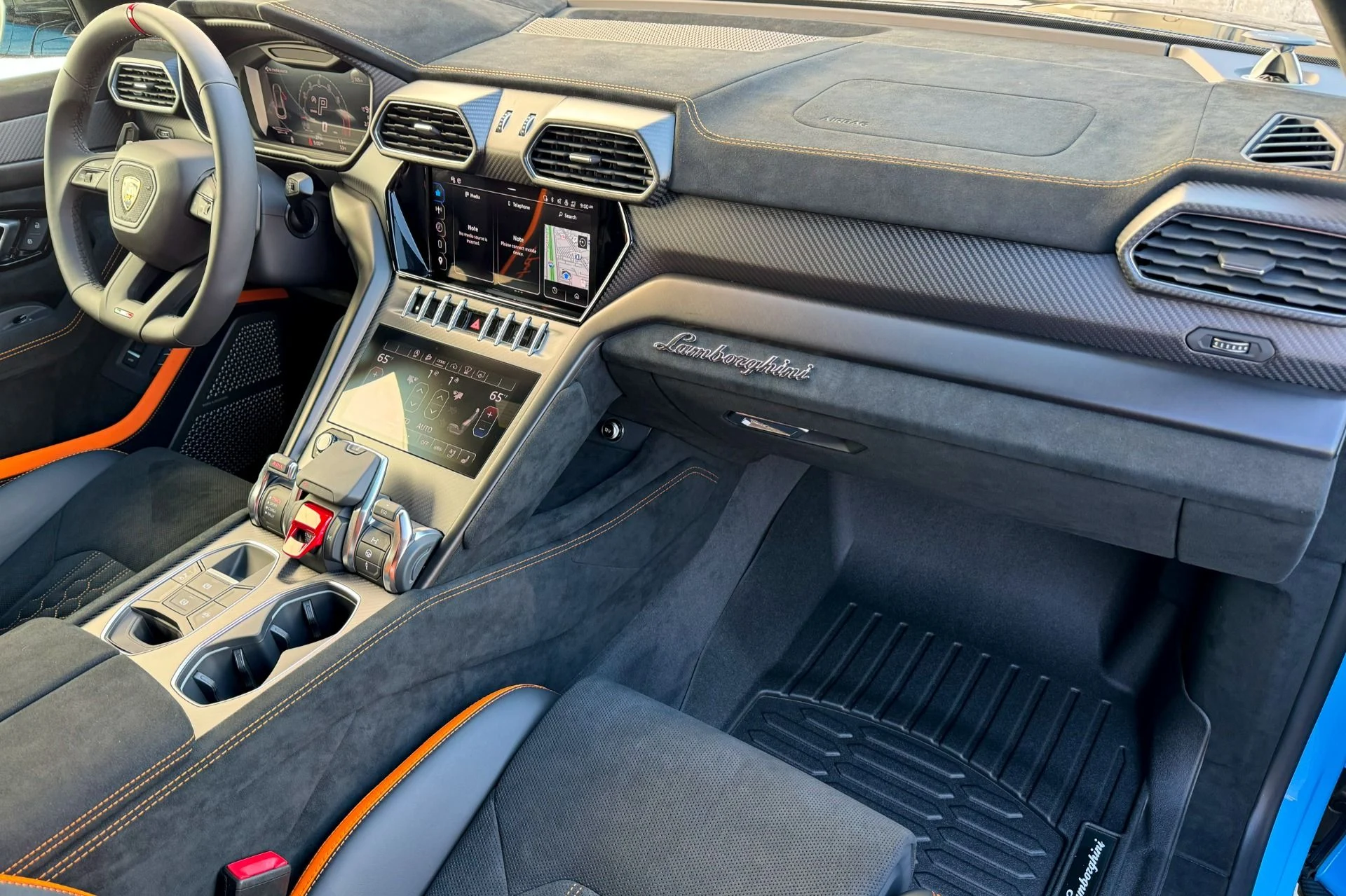 mph021_2906520989_Used_2024_Lamborghini_Urus_Performante_1741002929_9315420178