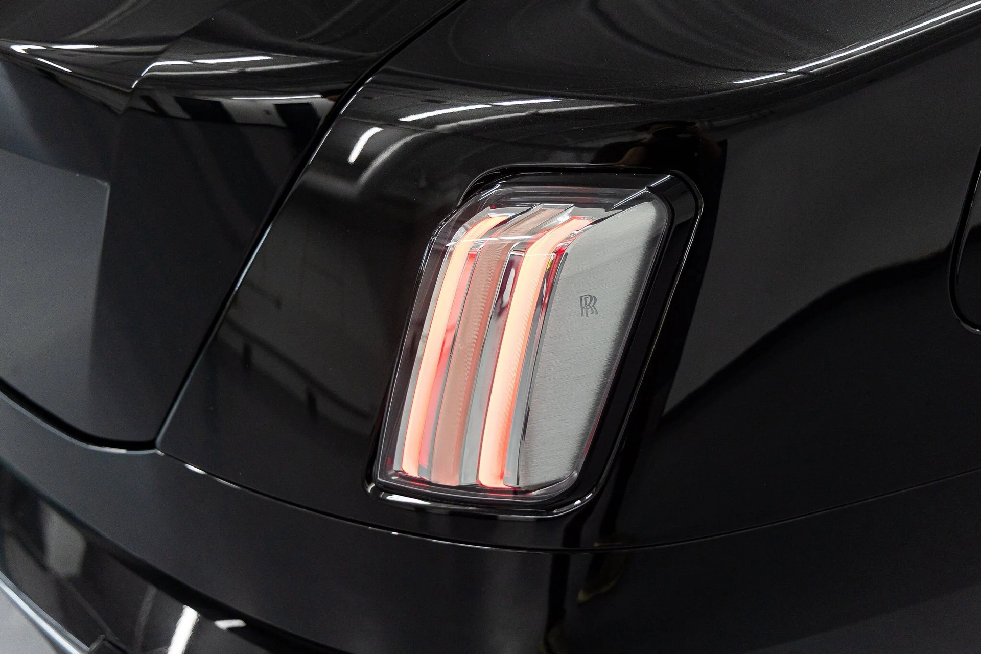 mph021_290971236_2eb3a146cd3c5d15d63071be1efde41bx_2e352bb3ef