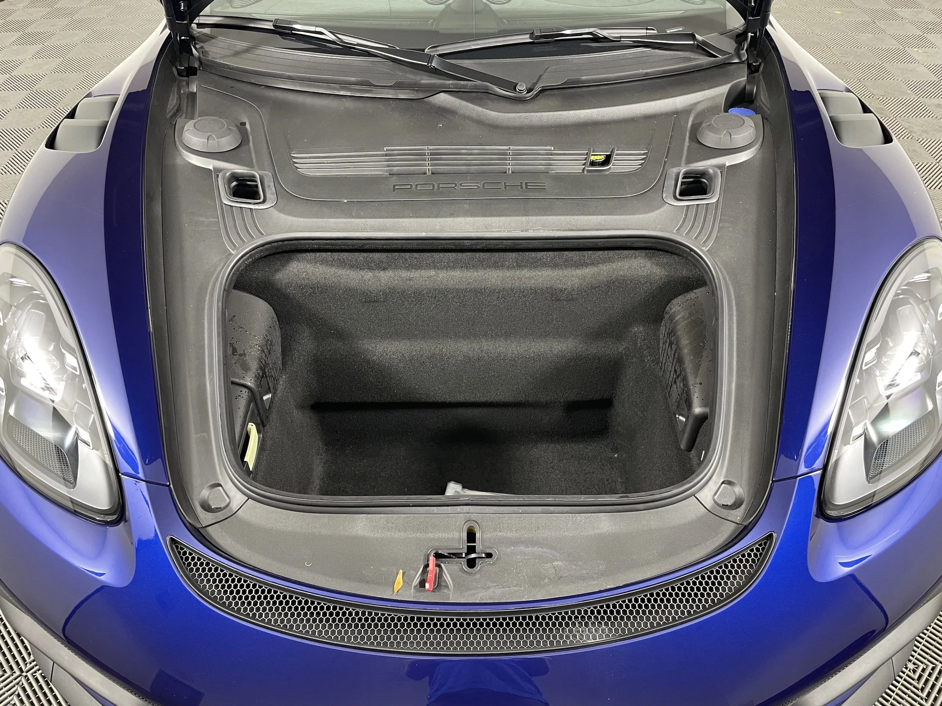 mph021_2912763114_98aebaa5aa924417ddfb4218d7013c21x_f4ce1c4ba5