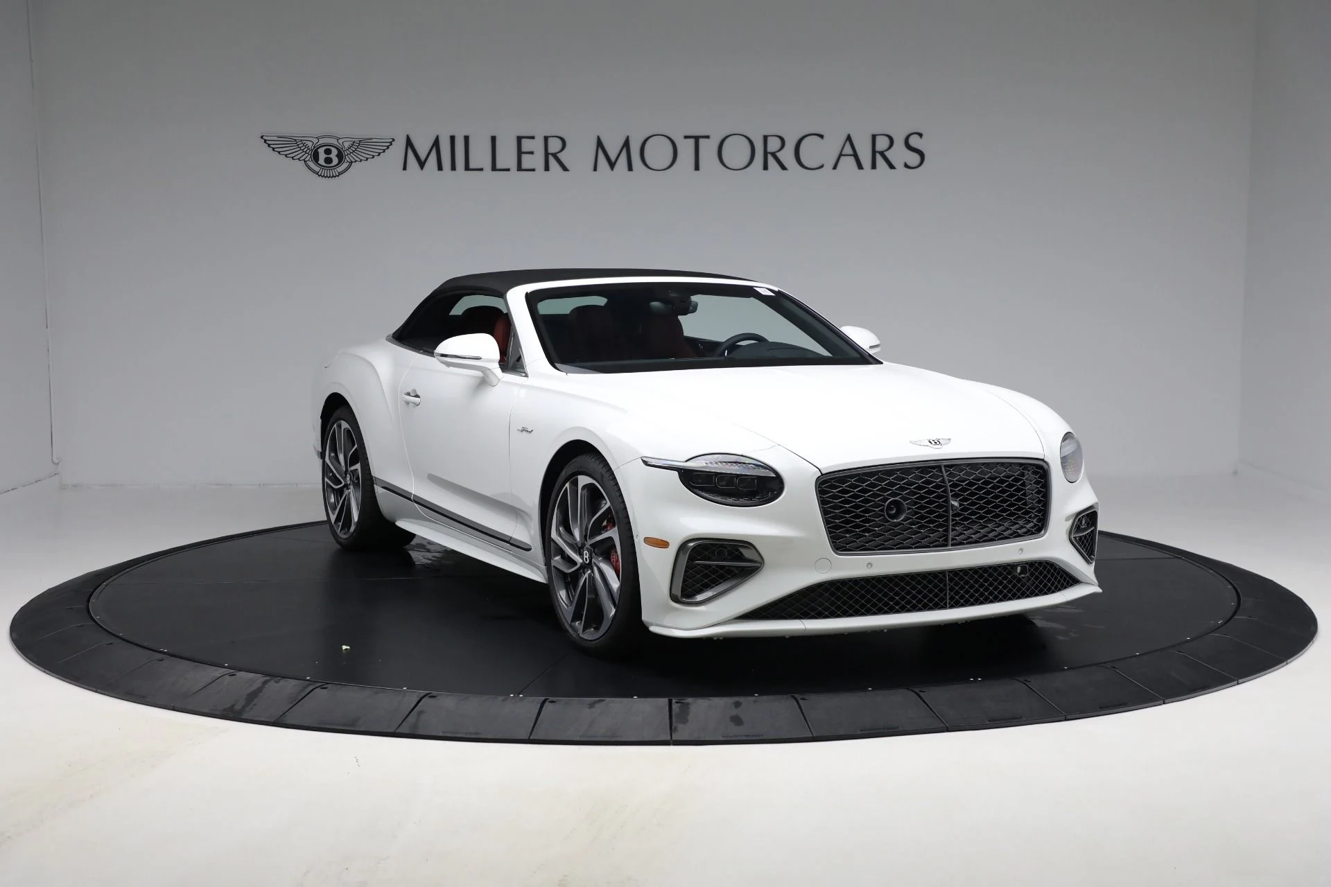 mph021_2913563480_New_2025_Bentley_Continental_GTC_Speed_63ddf3b56d