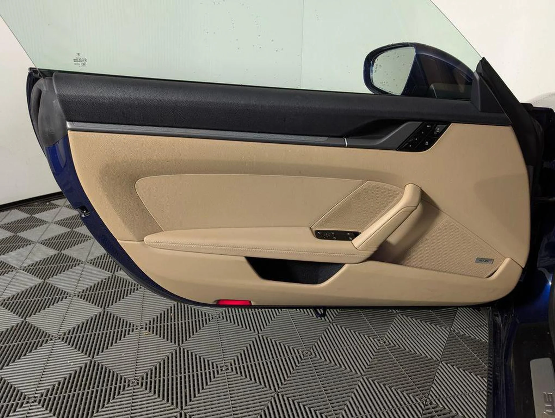 mph021_2914832753_ala_CC_Mq_X_Mf_C0x_WGB_Te_Lrulxe7_Cc_33ec5a84db