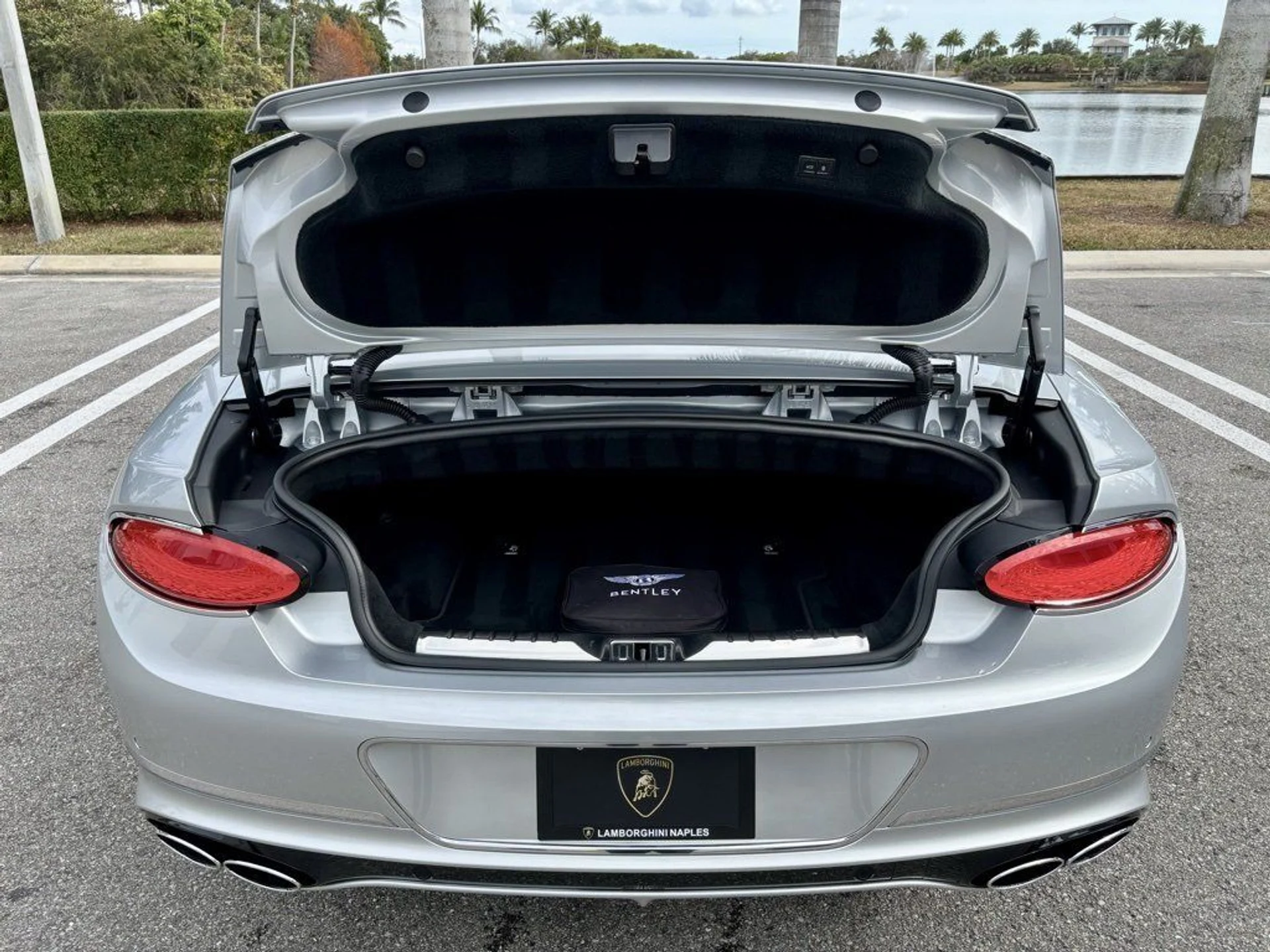 mph021_2918445400_846db8549b2931d4960f02b546ef7cd7_15cd550905