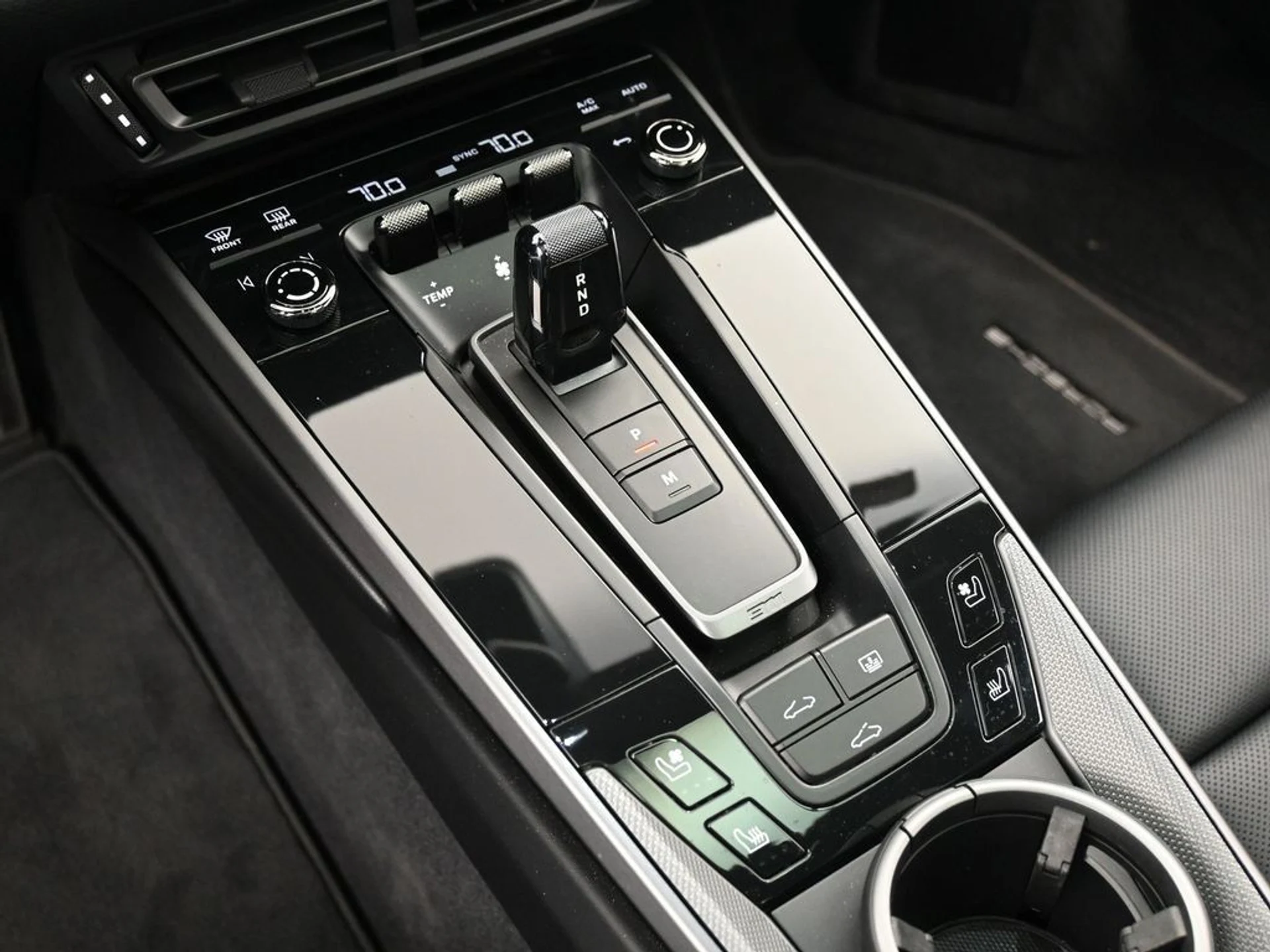 mph021_2921064244_image_21_90b9ea480d