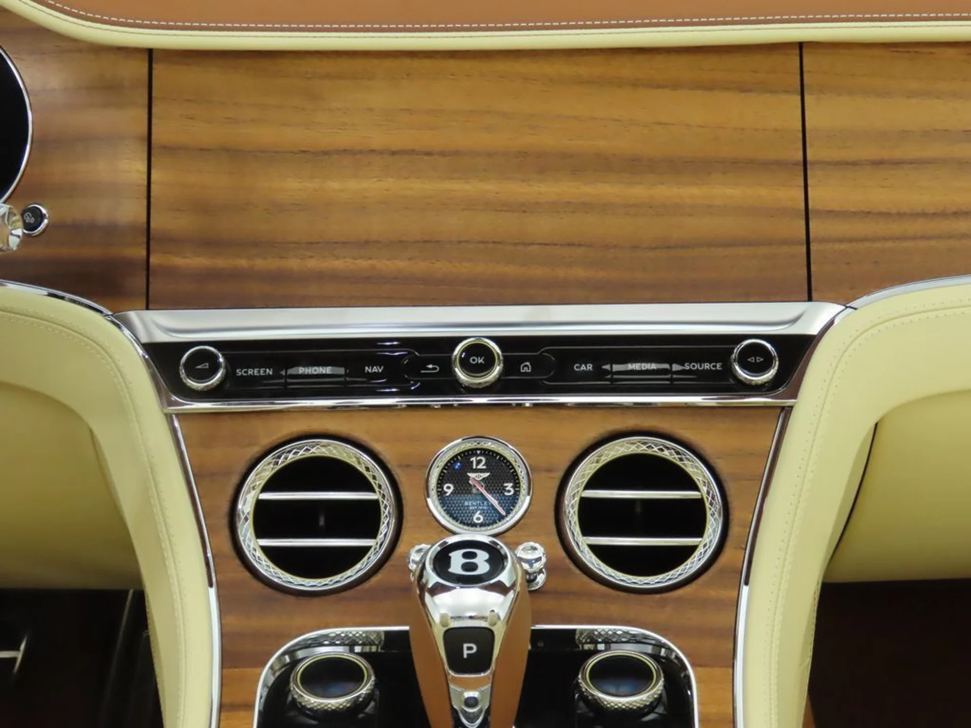 mph021_2922057921_used_2022_bentley_continental_gtmullinerconvertible_8119_22887196_22_1024_795160ac72
