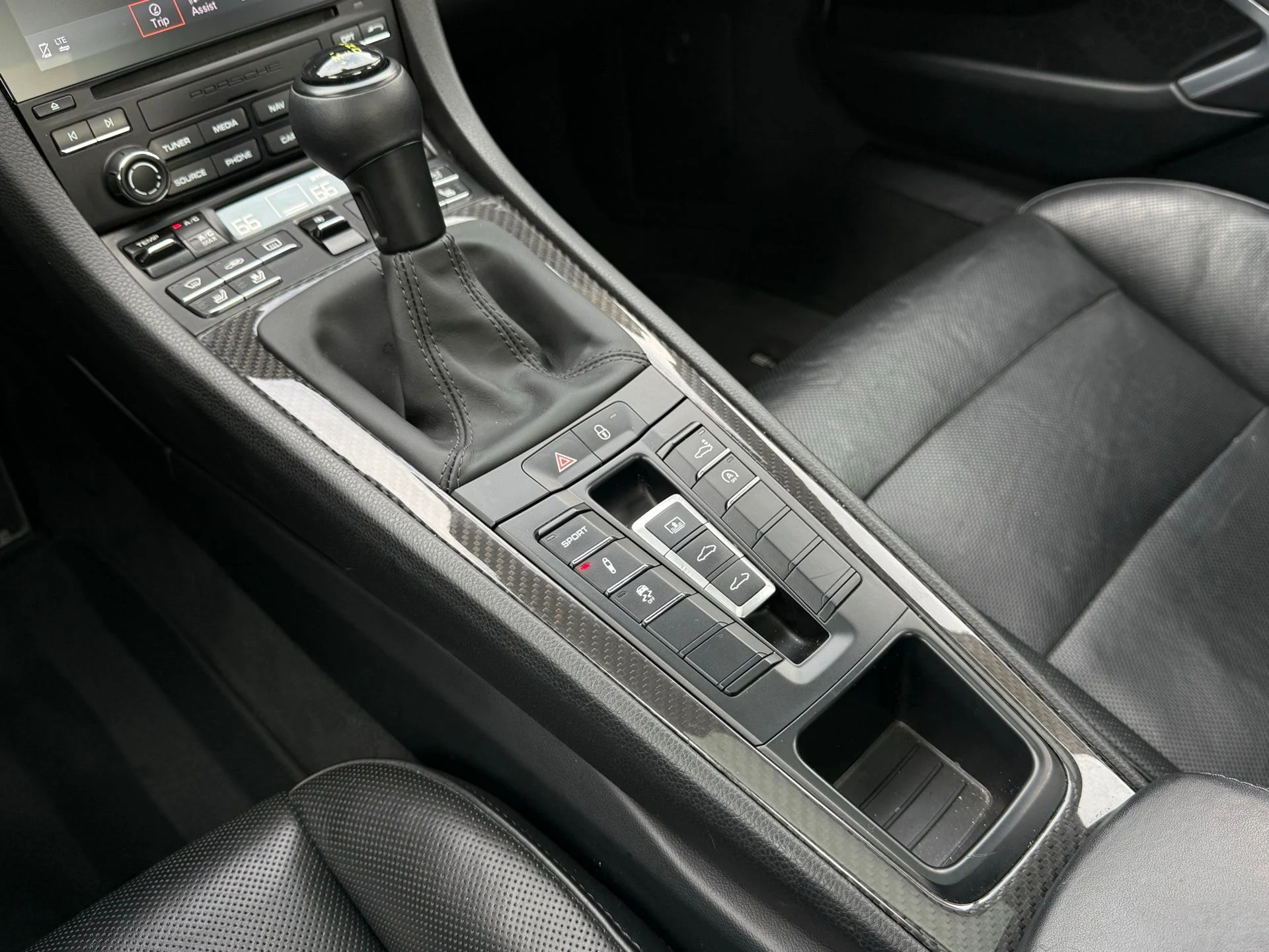 mph021_293545148_ee0c305d6d0e78eb6230e78f2008ac9e_cafbdedc43