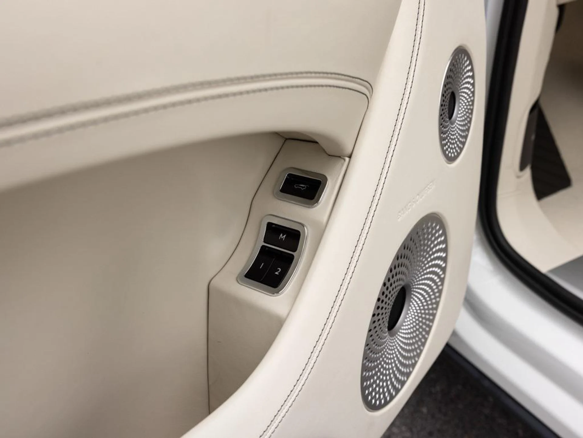 mph021_293556933_444557824_688def9eb8367c48735ad9fe_a03794e3e7