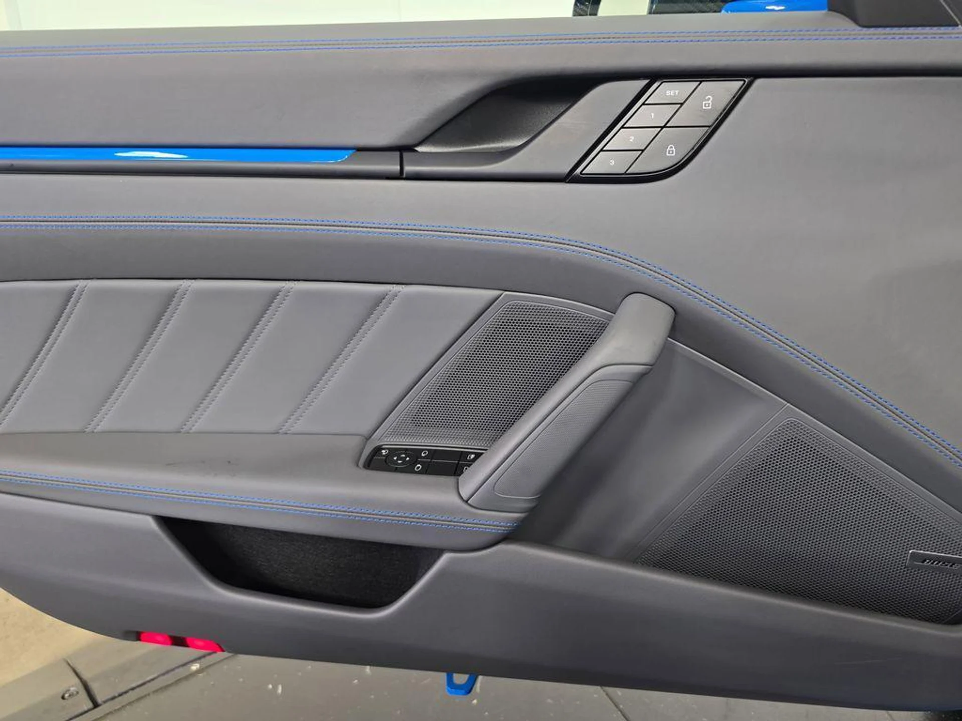 mph021_2936747196_Zr2_Tz79w_F2_W73_Y1_MQ_Wzzie_Sf_X70_850cd27d59