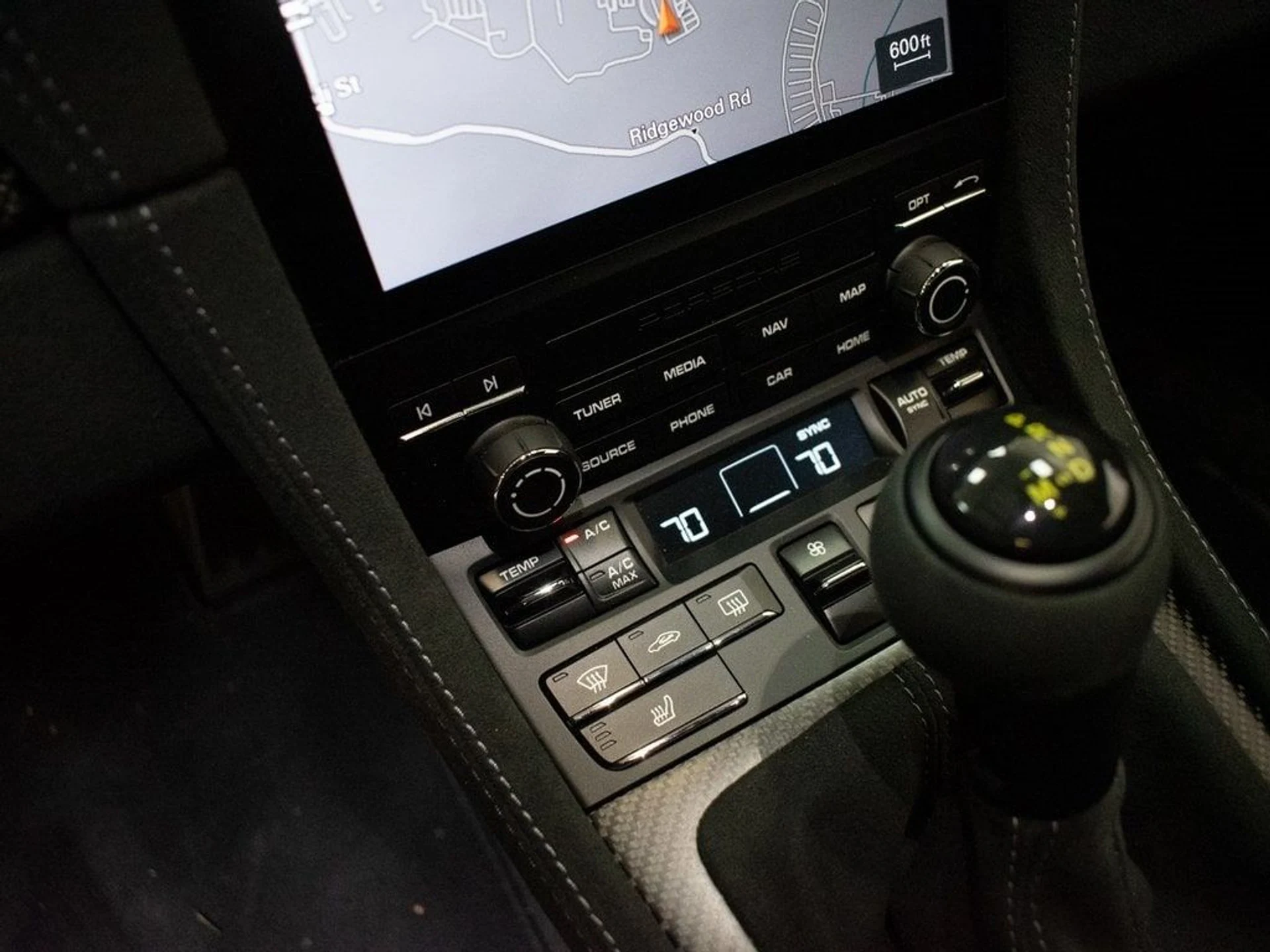 mph021_2937643156_fae68b5475e01693398a22e28b2013c7x_ab590fe3d2