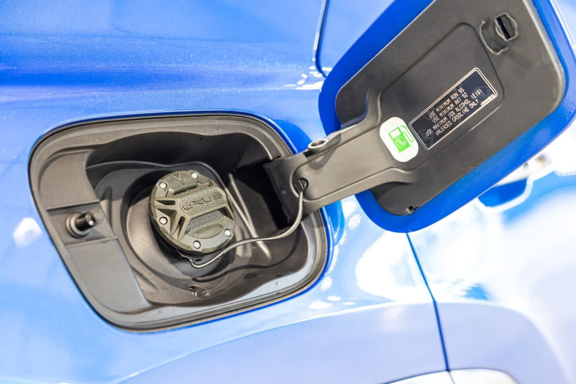 mph021_2943901890_3w_fe926c82a0