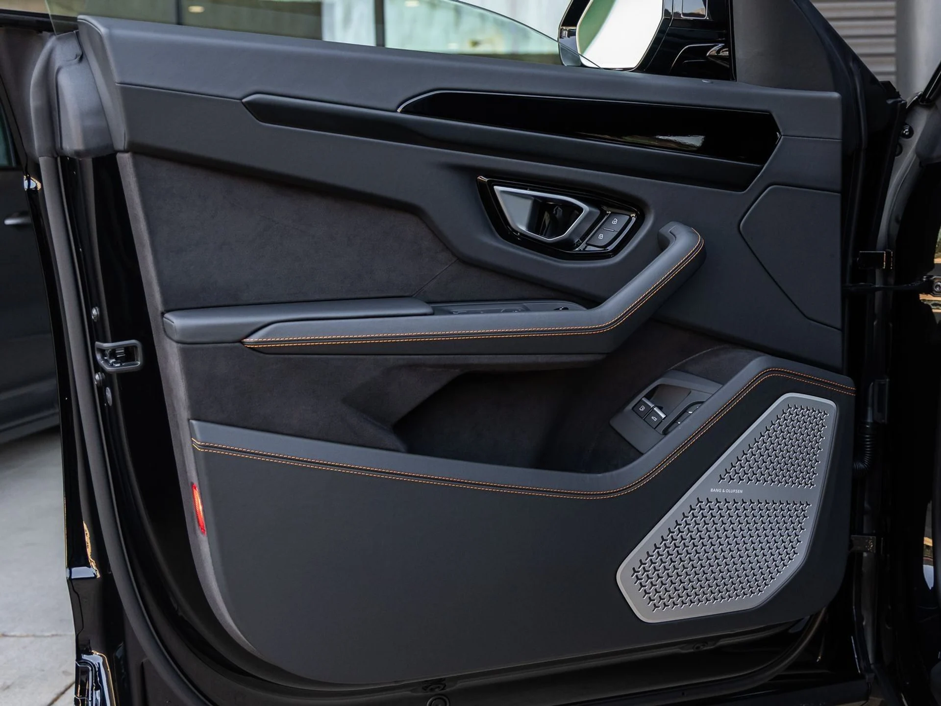 mph021_2944846161_22_d85b86e9d1