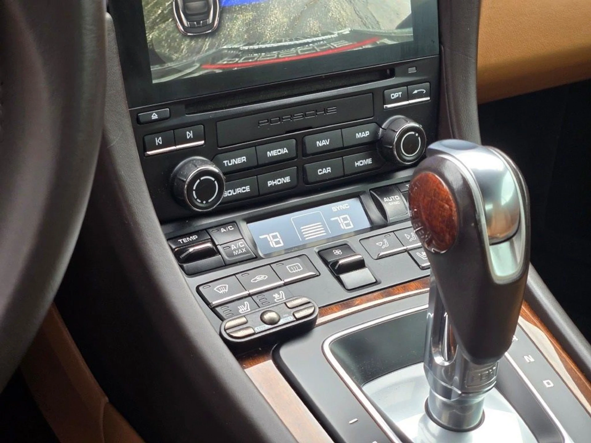 mph021_2949019768_22_a5f726d503