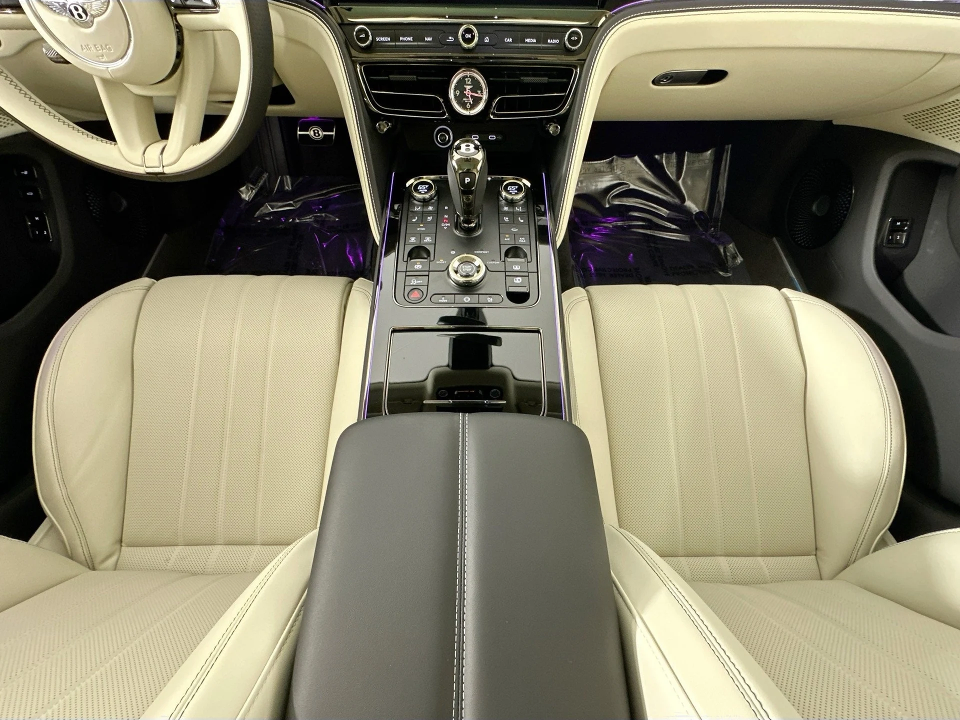 mph021_2952622736_22_cede9c4aee