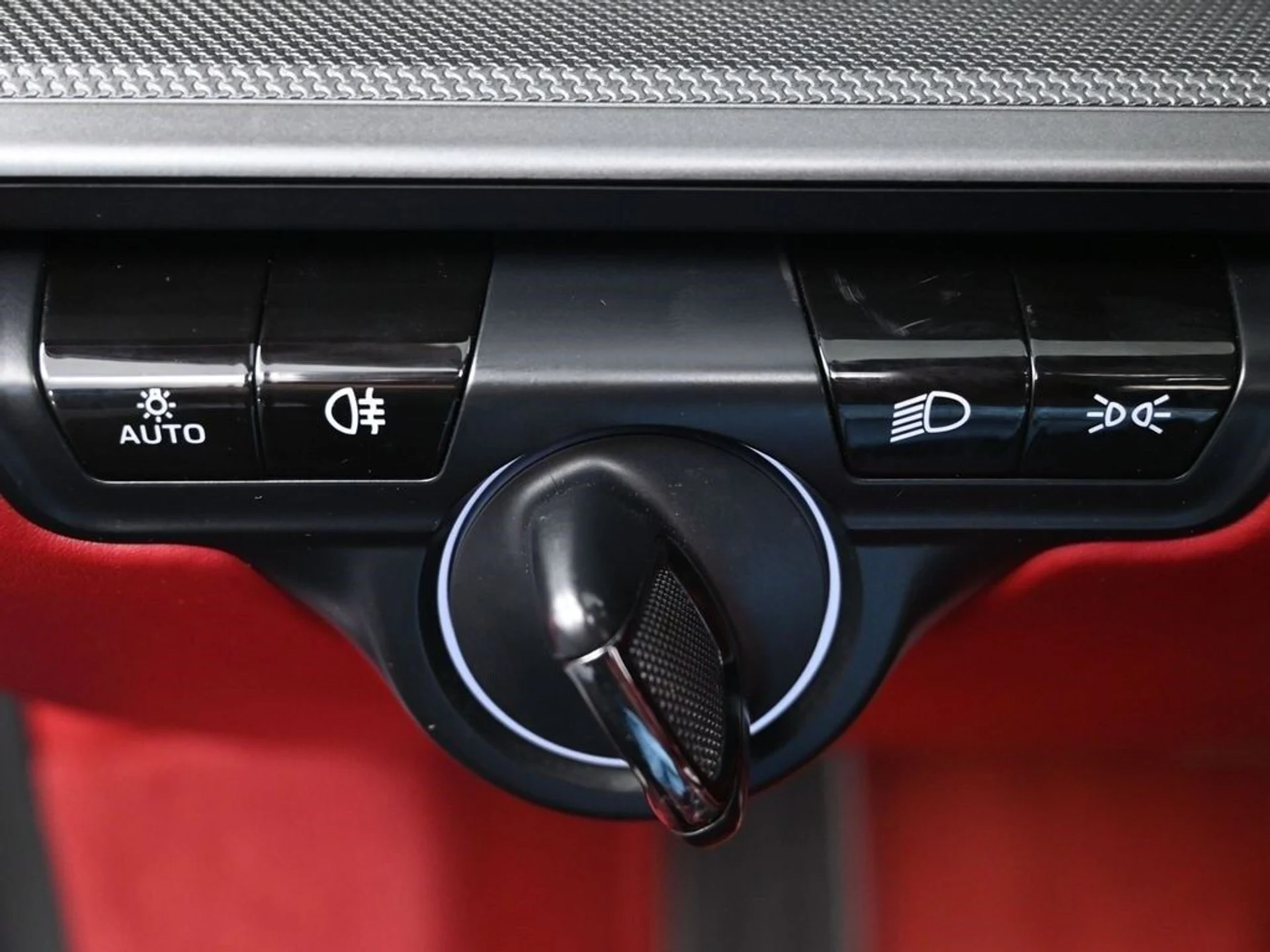 mph021_298077006_6bb1c3d07fd877c877baeb061f78ba83x_543d0f1d9a