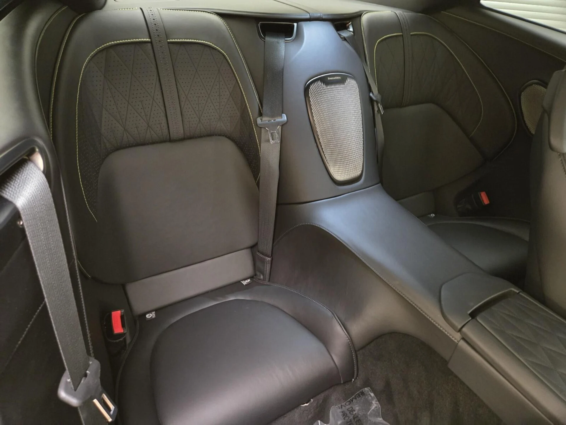 mph021_2983794675_Used_2024_Aston_Martin_DB_12_1771052415_5635ada689