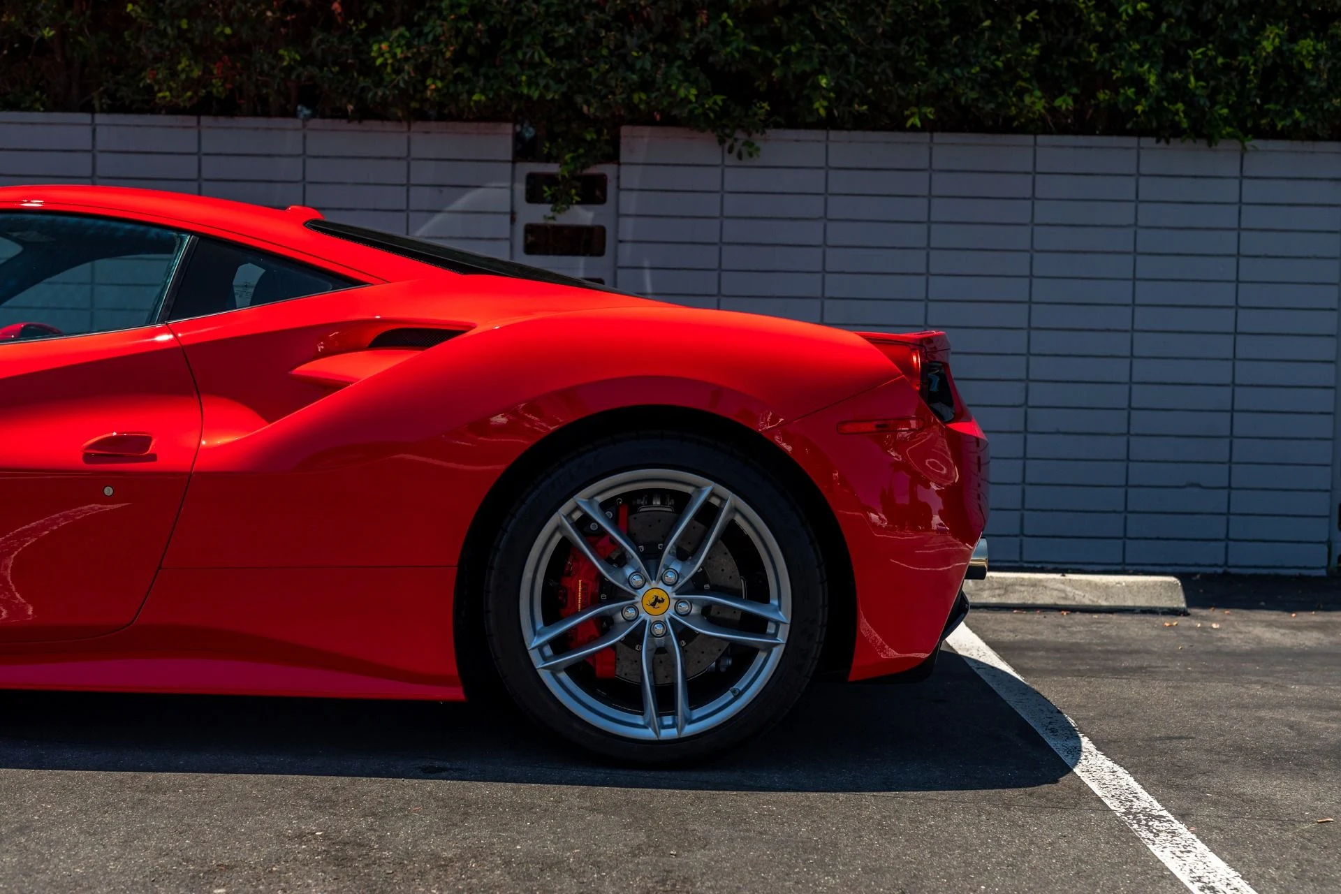 mph021_2994466765_Used_2016_Ferrari_488_GTB_1754854716_ac7a97437b
