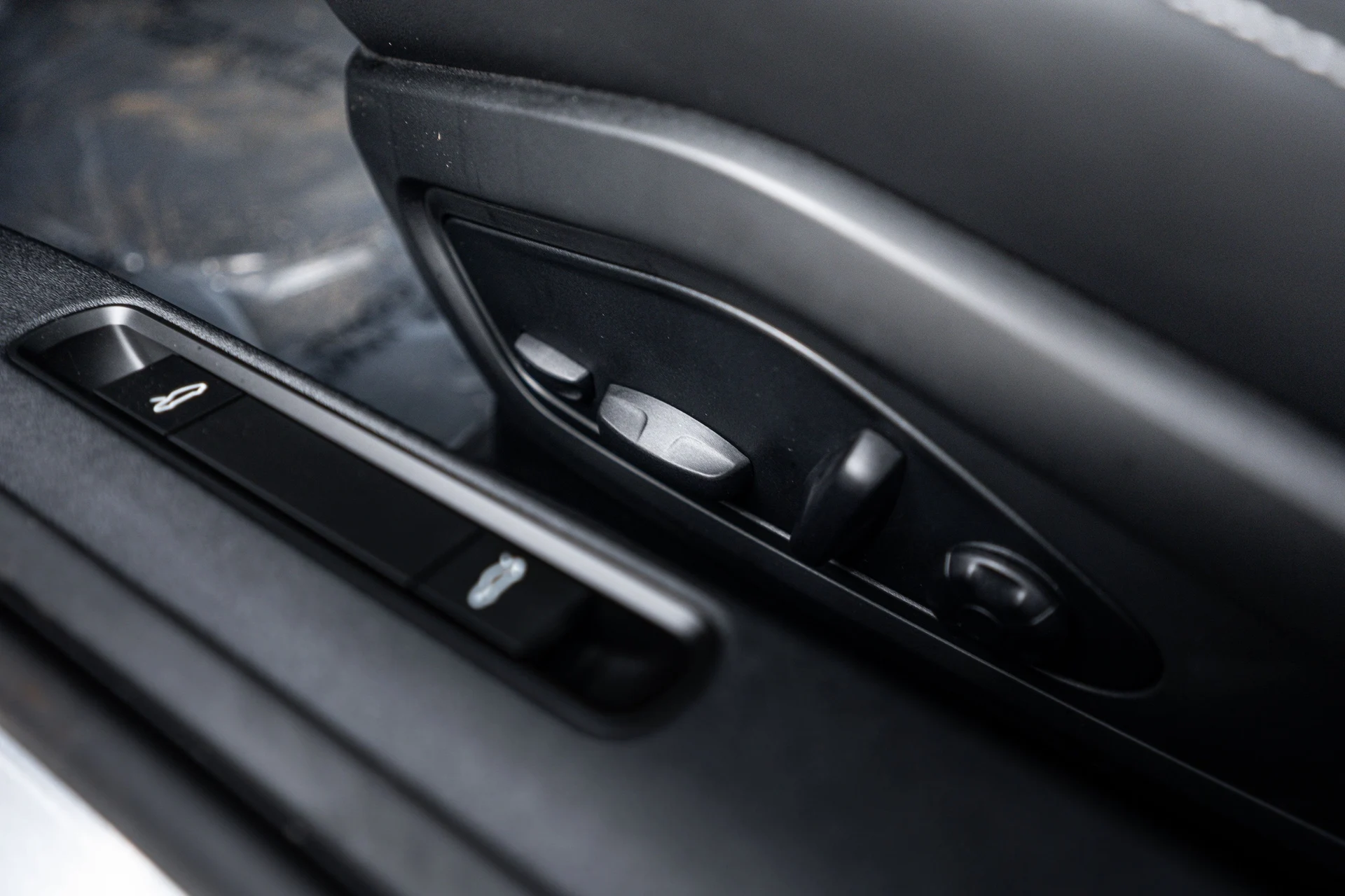 mph021_3011589331_33674e42d446c81b74a306045f9b9112_1c6462e1b6