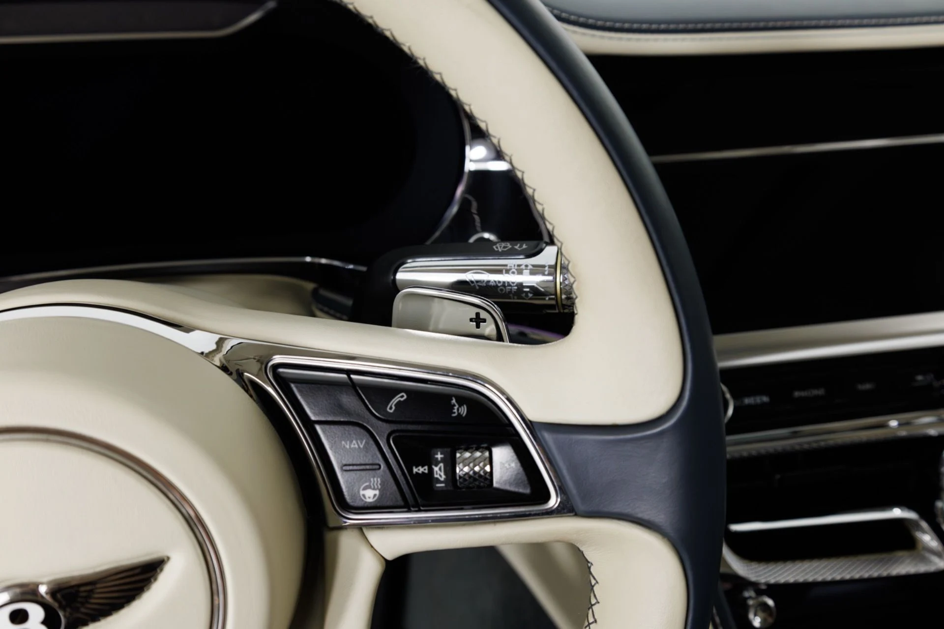 mph021_3012523922_Used_2020_Bentley_Flying_Spur_W12_1776899550_8026af8a7e