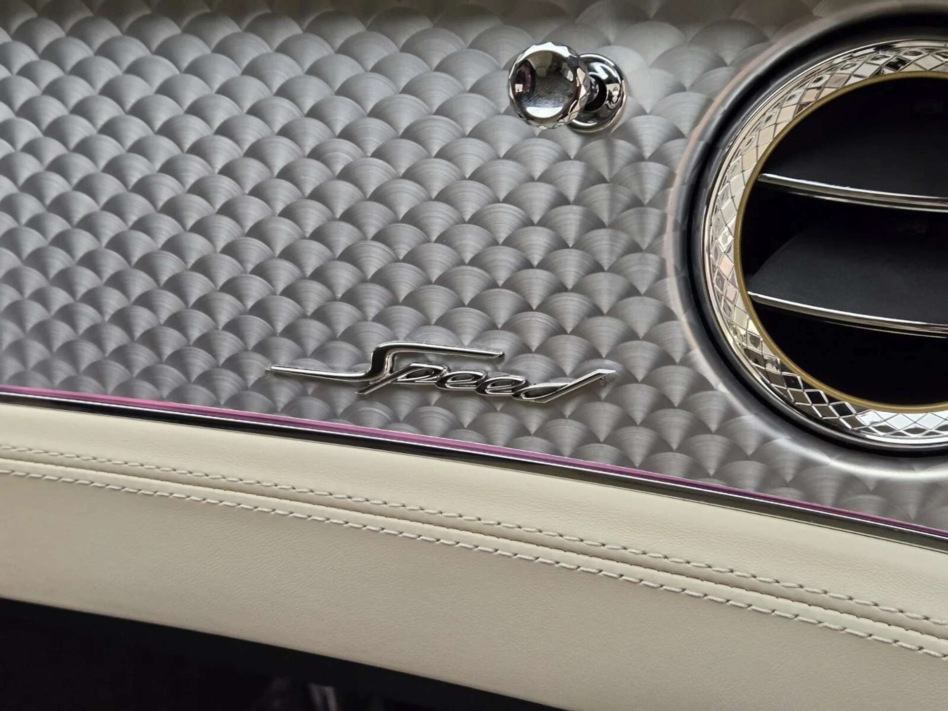 mph021_3015976946_Used_2023_Bentley_Continental_GT_Speed_1777355854_4229093b54