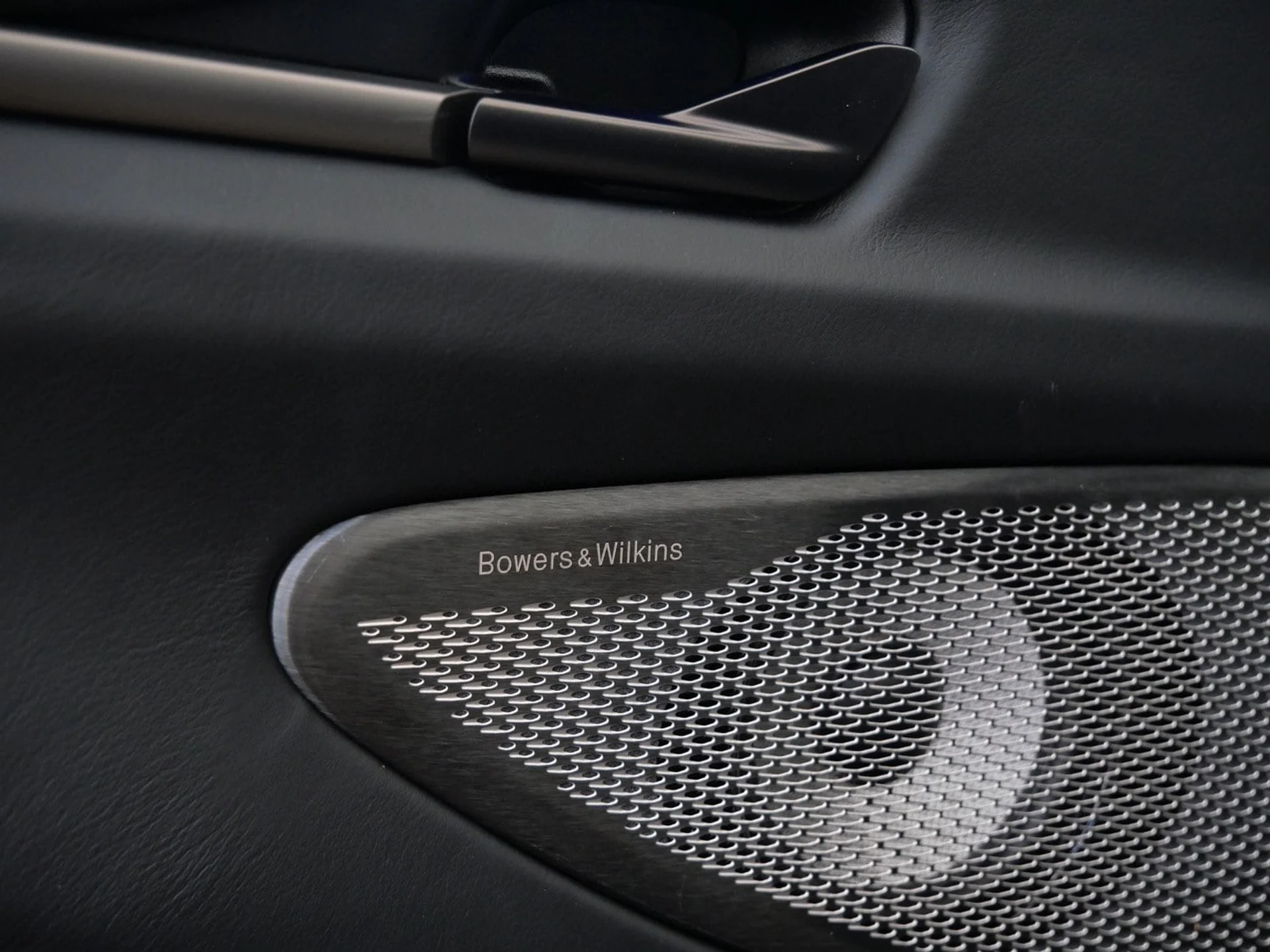 mph021_3018302724_abbf6dfe520dea1efbd9b33850dc3927x_4c27187e48