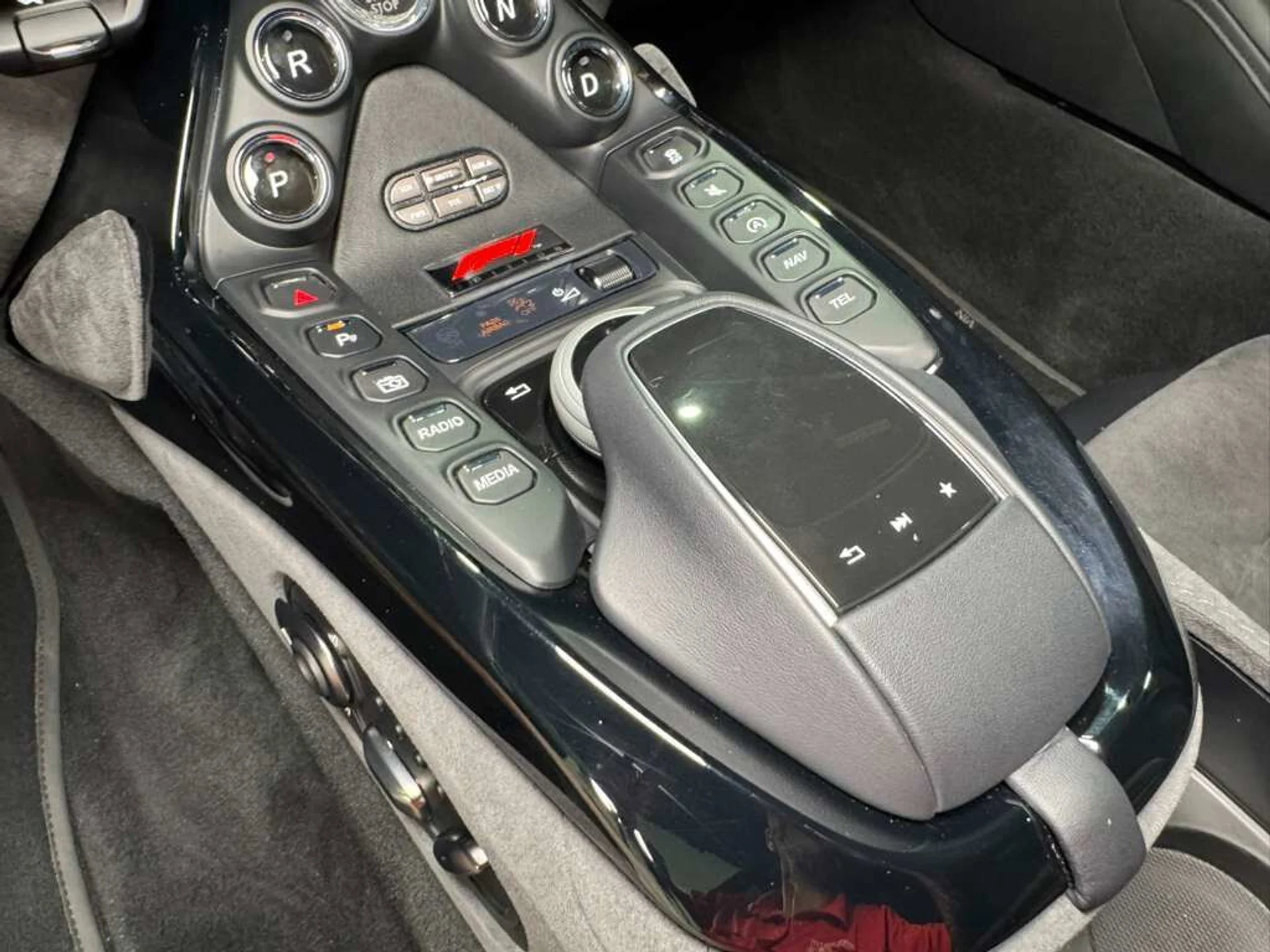 mph021_3026837249_91b41f806e360521b58bc1686db88a36_80a43de175