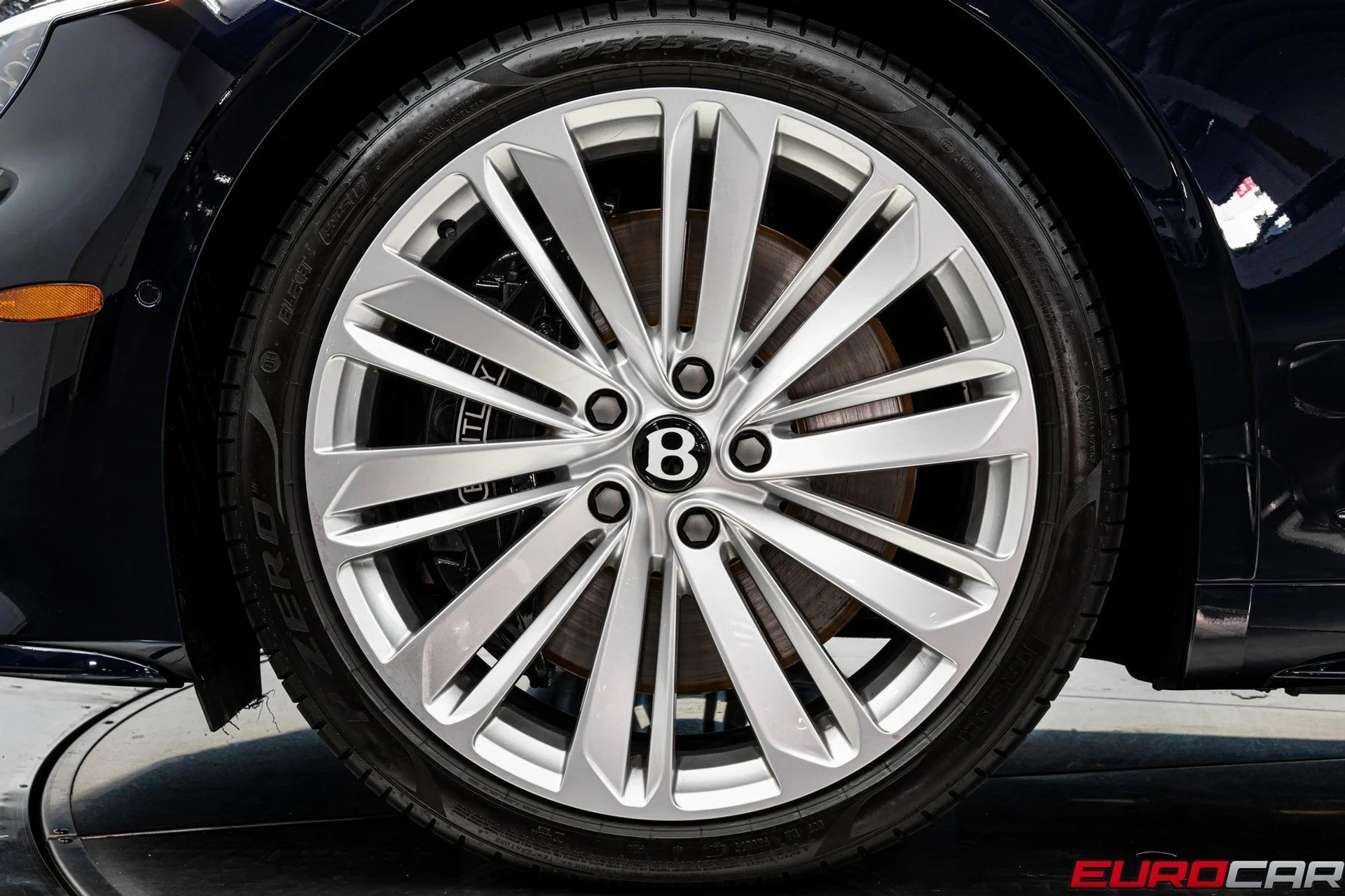 mph021_3032568216_image_22_40227df4c6