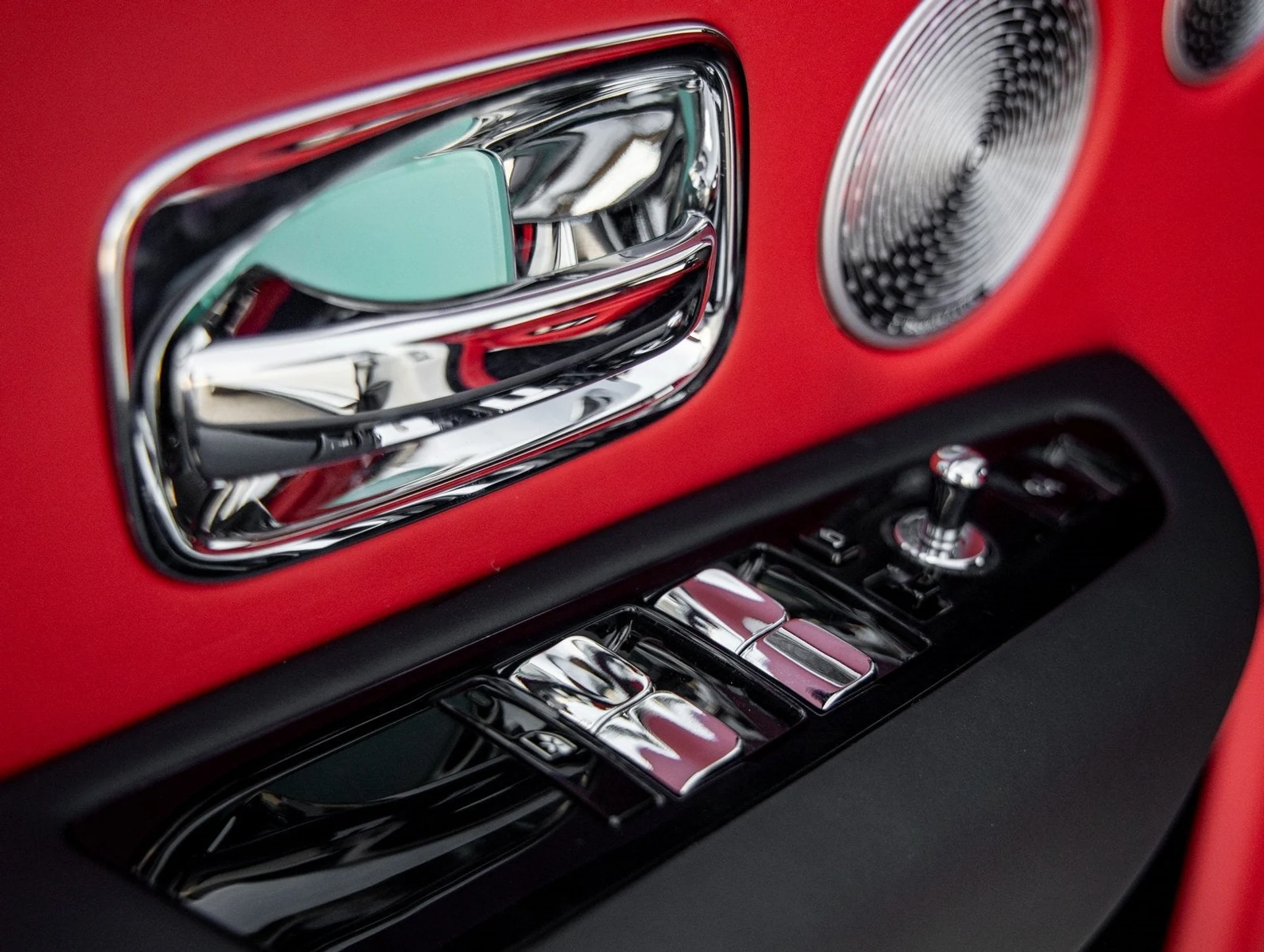 mph021_3033087856_22_57f2a2e24c