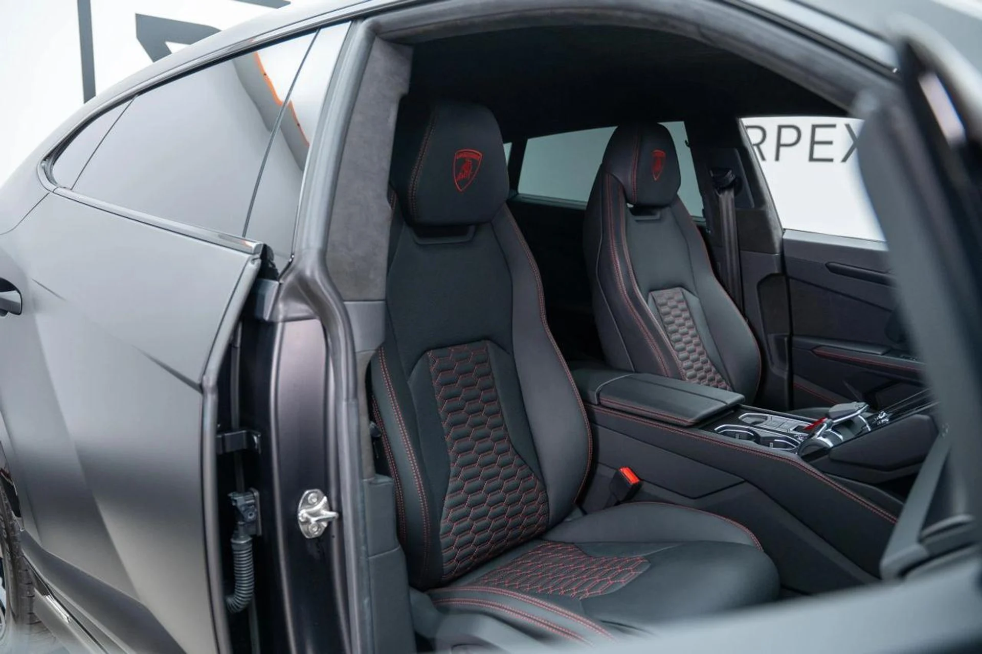 mph021_3040010342_9c39ef4b07ee1e6a875d835f327ecc2b_0052f38b8b