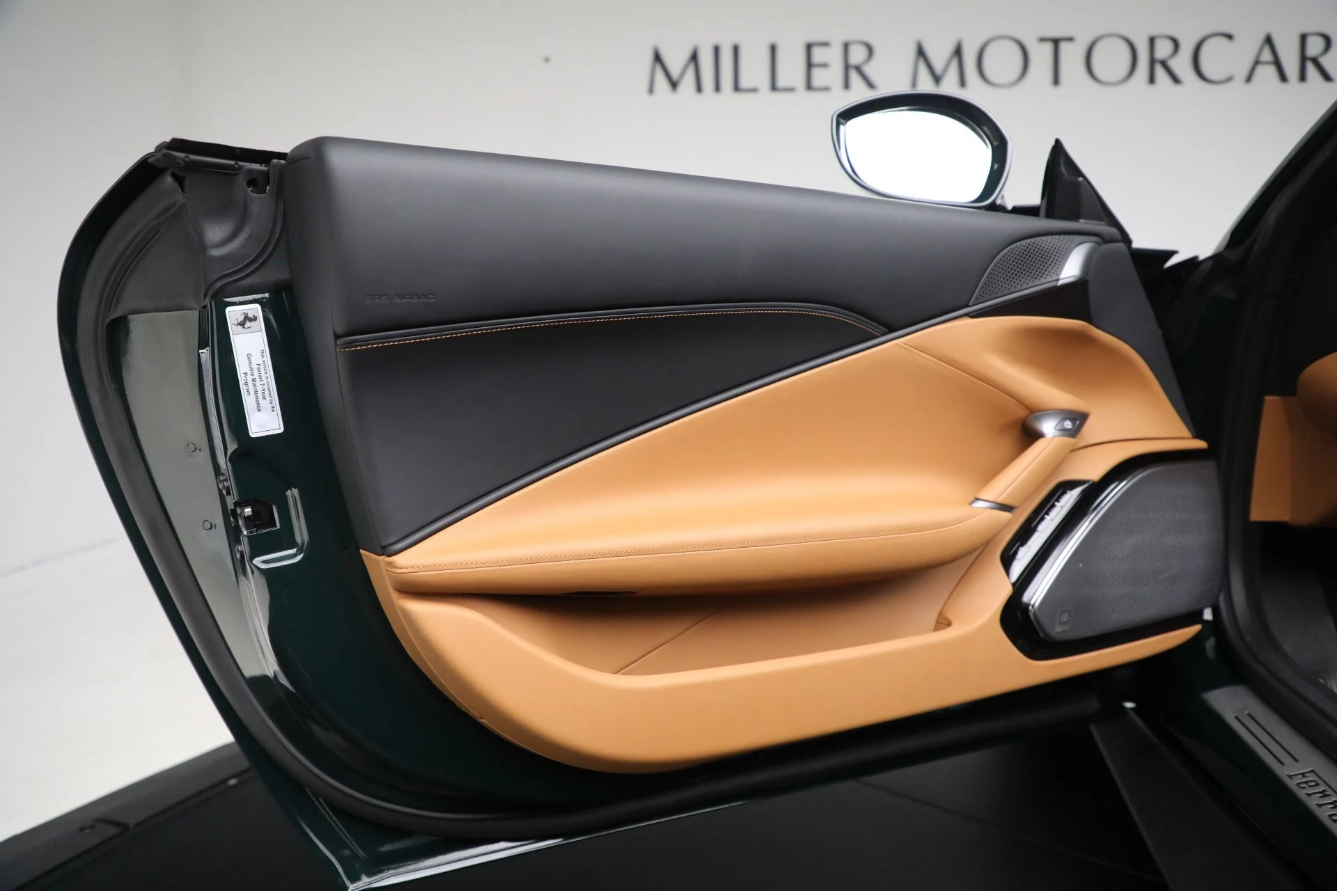 mph021_3041522070_Used_2025_Ferrari_Roma_Spider_1773763660_1584bd6ab8