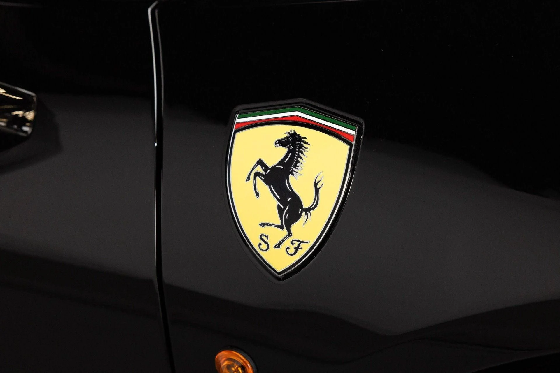 mph021_3044256155_Used_2015_Ferrari_458_Italia_1784296485_5e2511def0