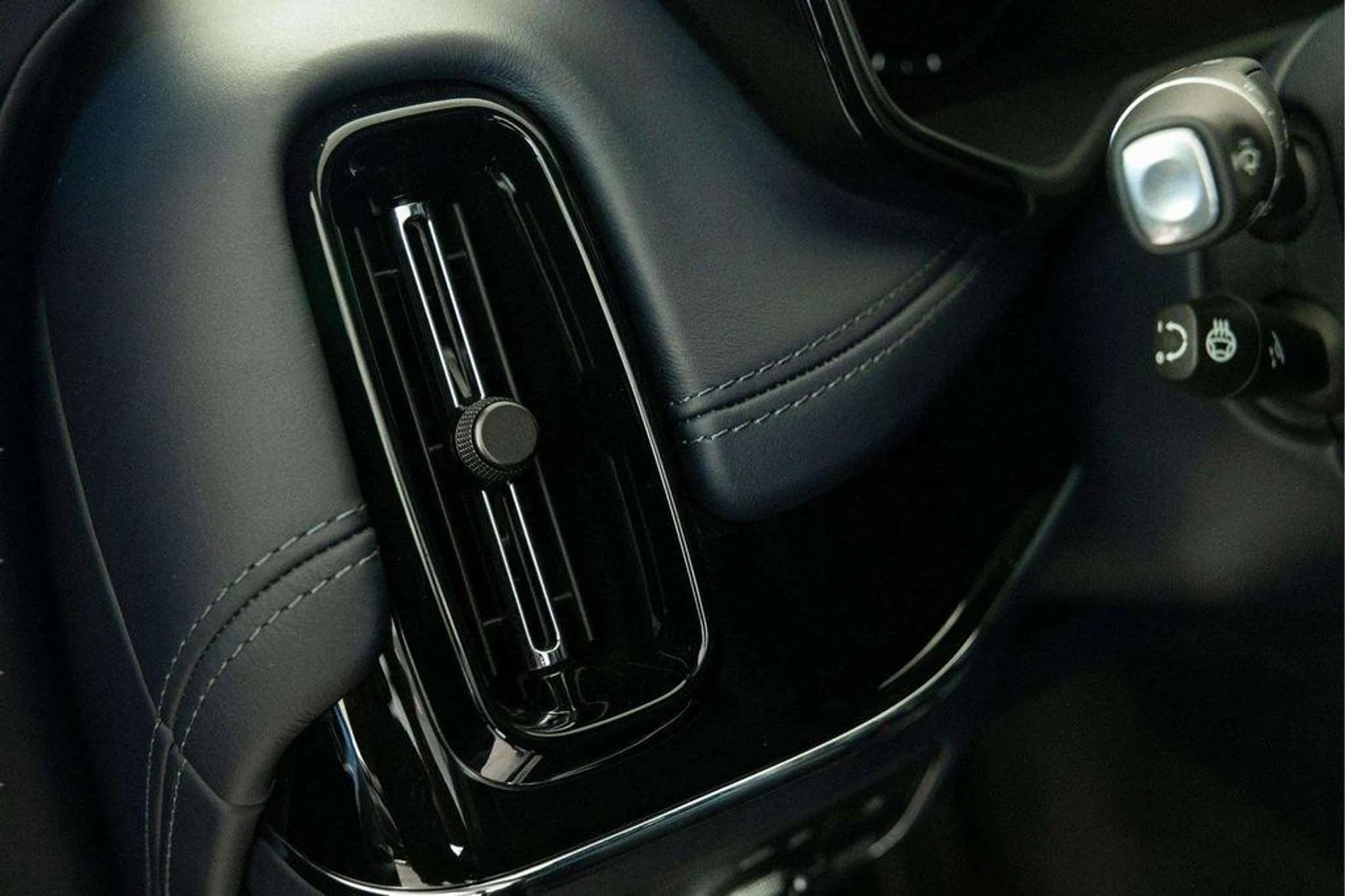 mph021_3047812162_m_3_3w_Dk_G_Qt_ZZ_Jg_Ts4hu9f_Uq_DUM_81f279b567